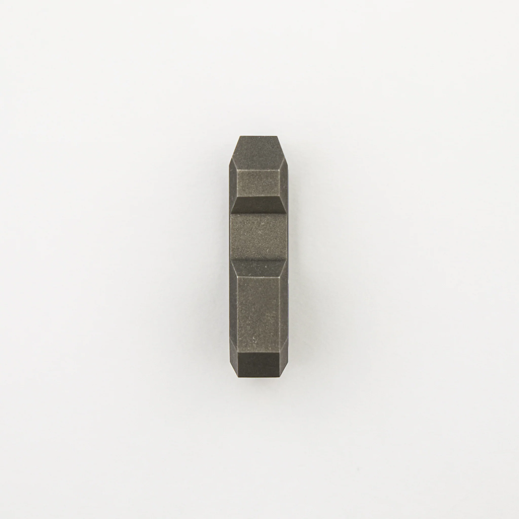 8-Bit - Titanium - Image 4