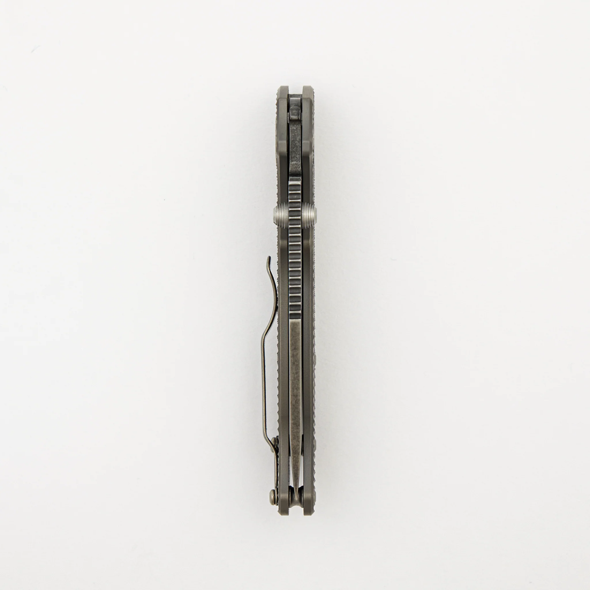 AD20.5 20CV Textured Titanium Handle Clip Point Stonewash Blade - Image 5