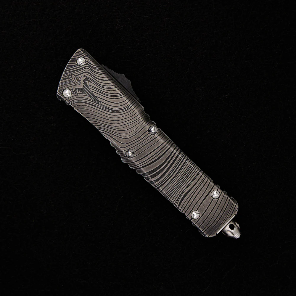 Marfione Custom Knives Combat Troodon – D/E Satin Finish – Beskar Alloy W/ Carbon Fiber Button & Satin Finish Hardware - Image 3