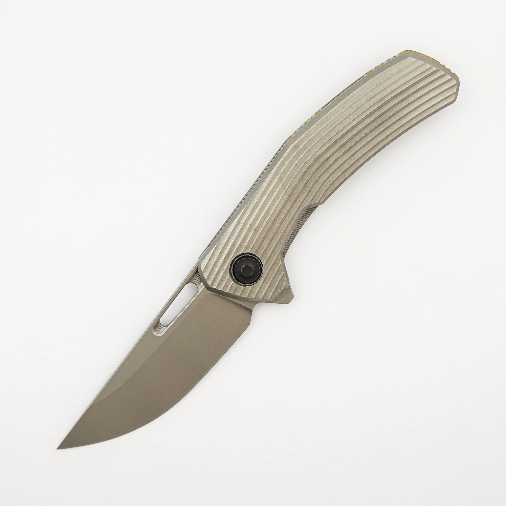 Archer - Ridged Titanium Handle - MagnaCut Blade - Bronze Accents