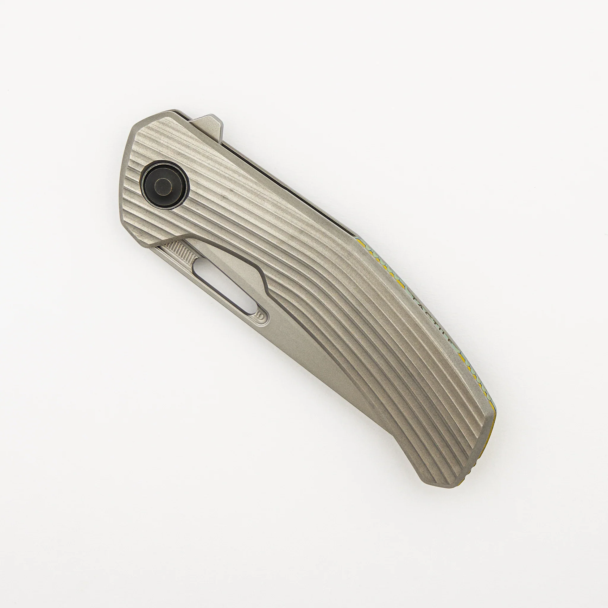 Archer - Ridged Titanium Handle - MagnaCut Blade - Bronze Accents - Image 3