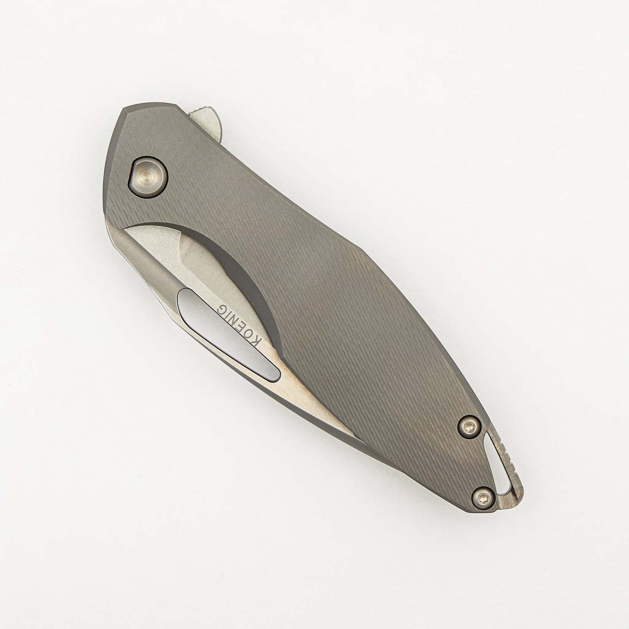 Arius - Corda Titanium Handle - Silver Hardware - Burnished W/ Polished Flats M398 Blade - Image 3