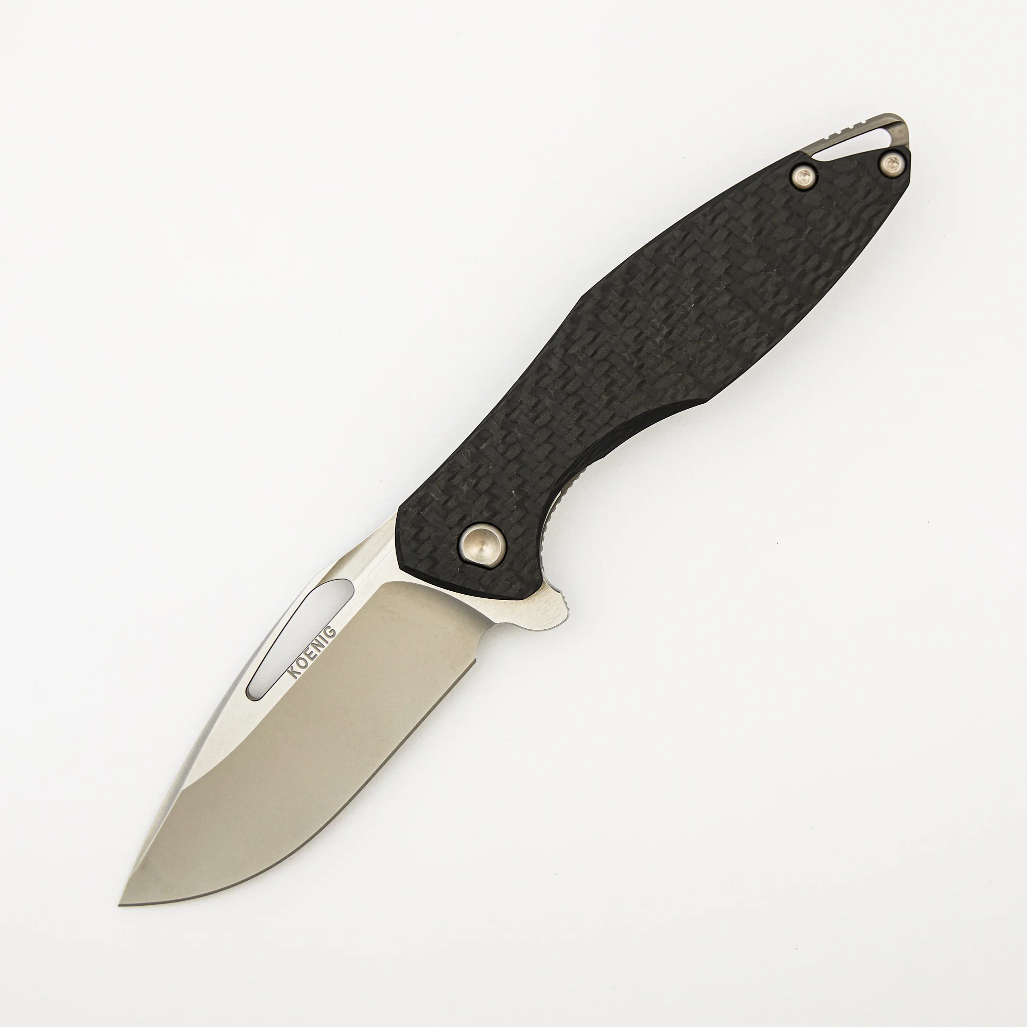 Arius - Titanium/Smooth Carbon Fiber Handle - Brightwashed W/ Polished Flats M390 Blade