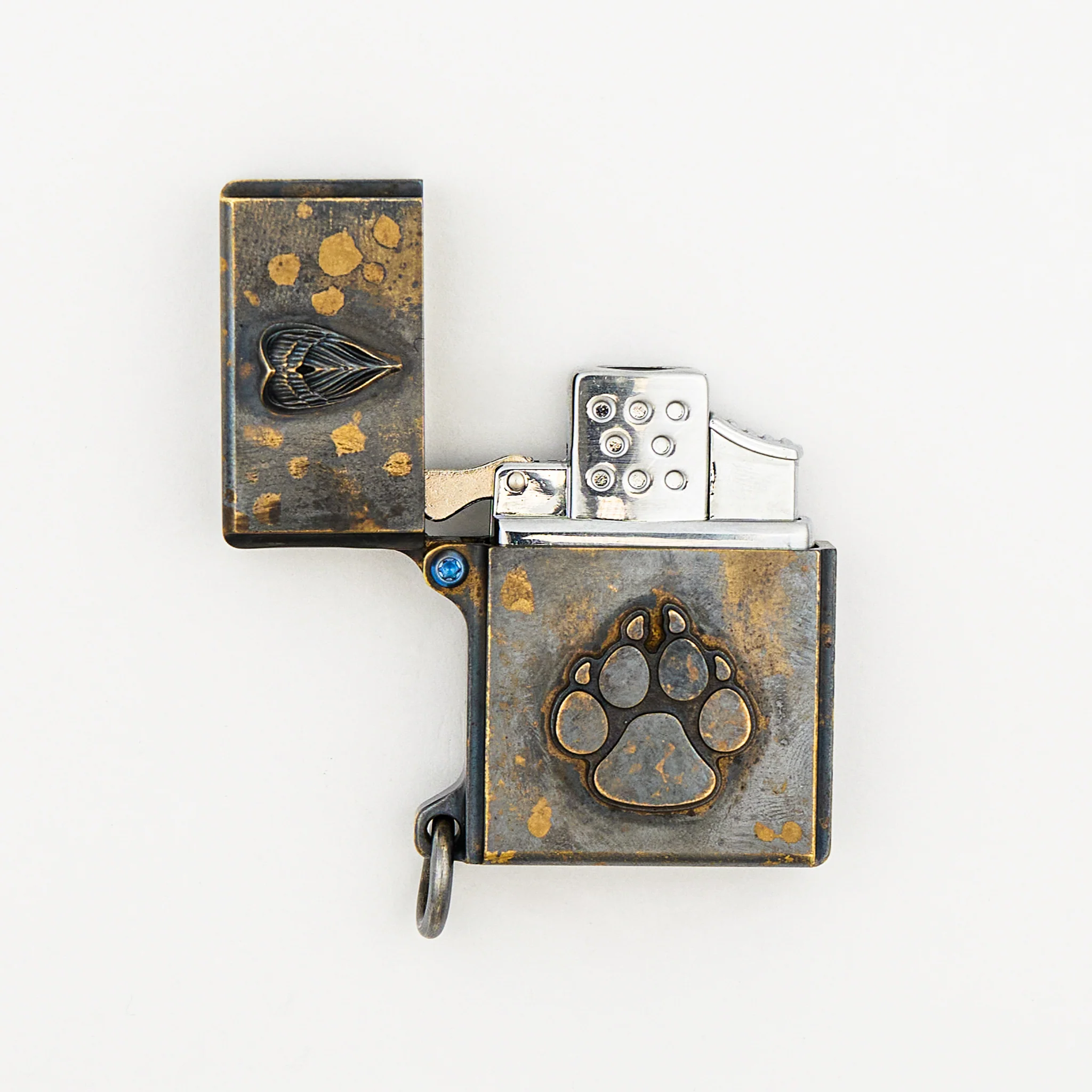 Bronze 3D Paw With Archangel Wings Torch Lighter - Image 3