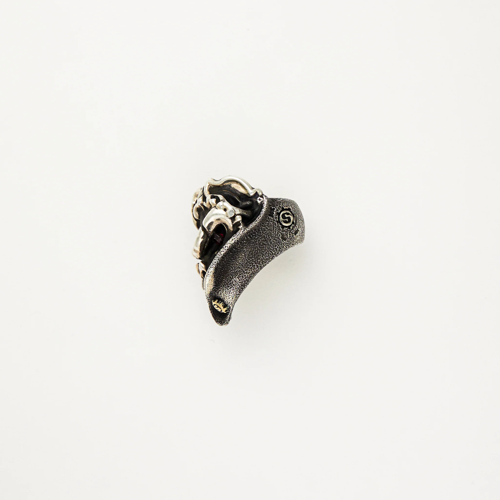 Count Chimpula Puncher W/ Garnet Halloween 2024 Ring - Ag/Au - Image 3