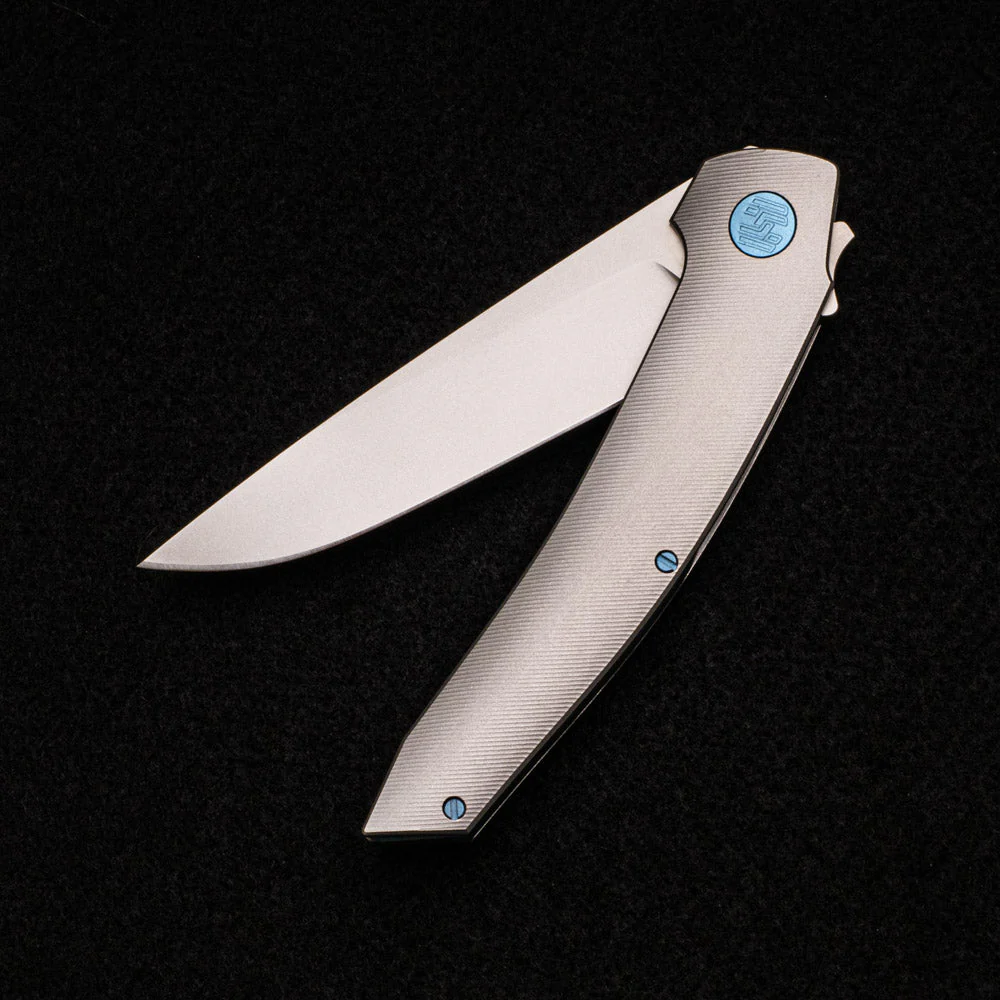 Model T – M390 BLADE – TI W- LIGHT BLUE - Image 3