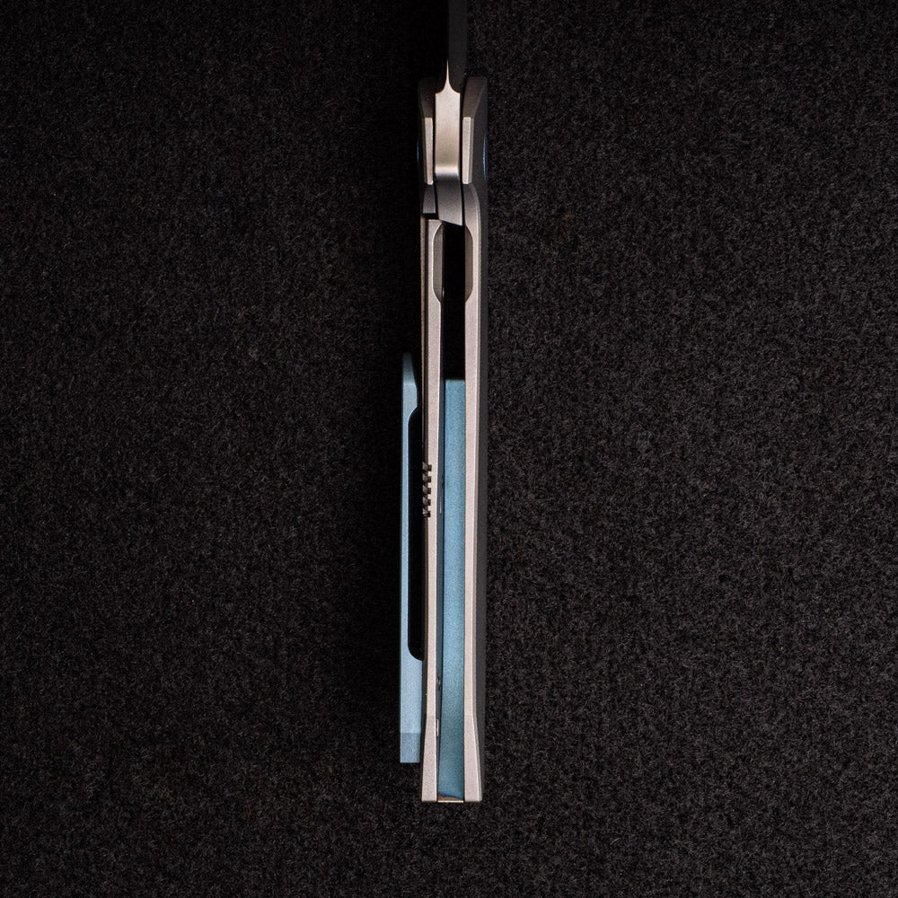 Model T – M390 BLADE – TI W- LIGHT BLUE - Image 7