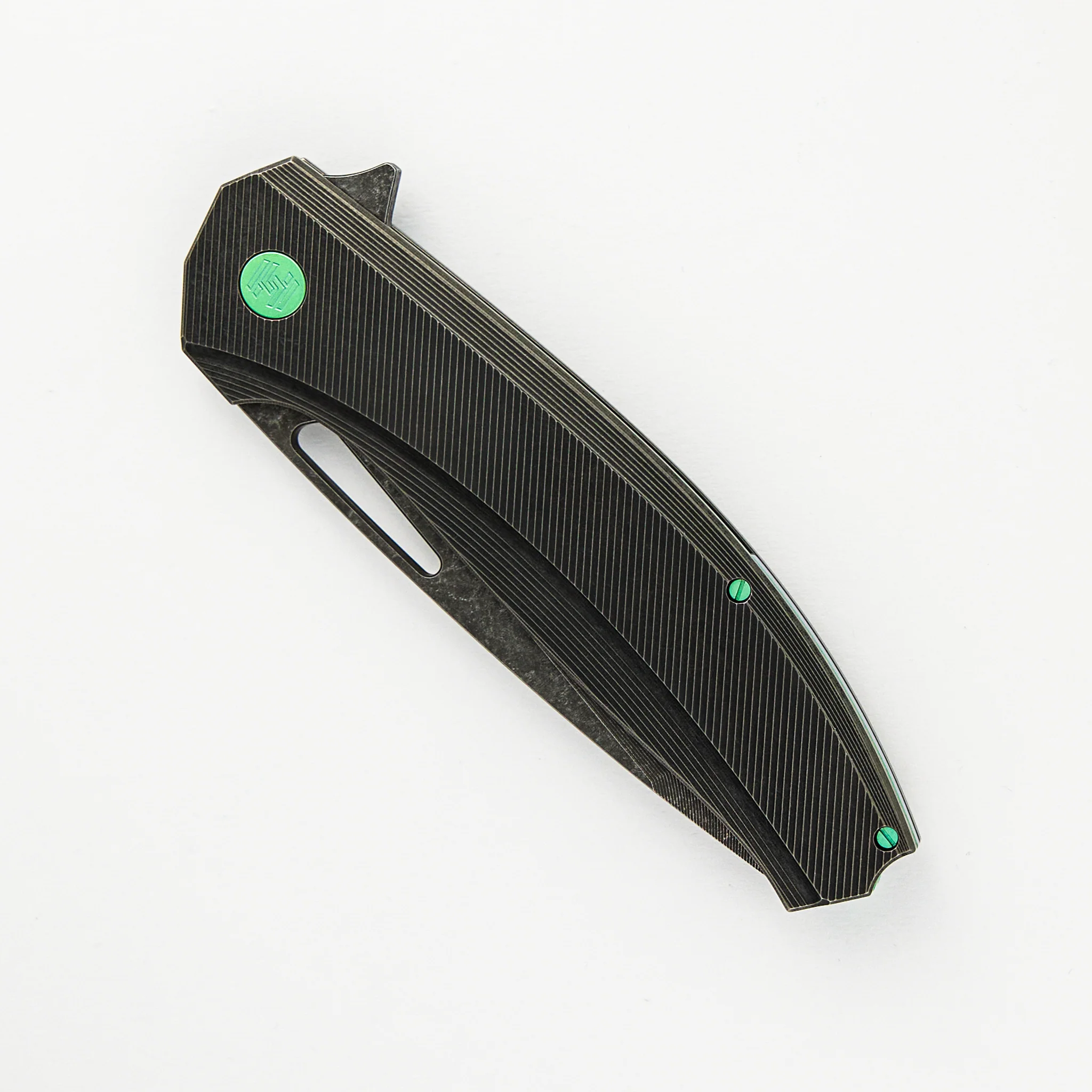 Veli – Dark Stonewashed Textured Titanium Handle – RWL-34 Blade – Green Titanium Hardware - Image 3