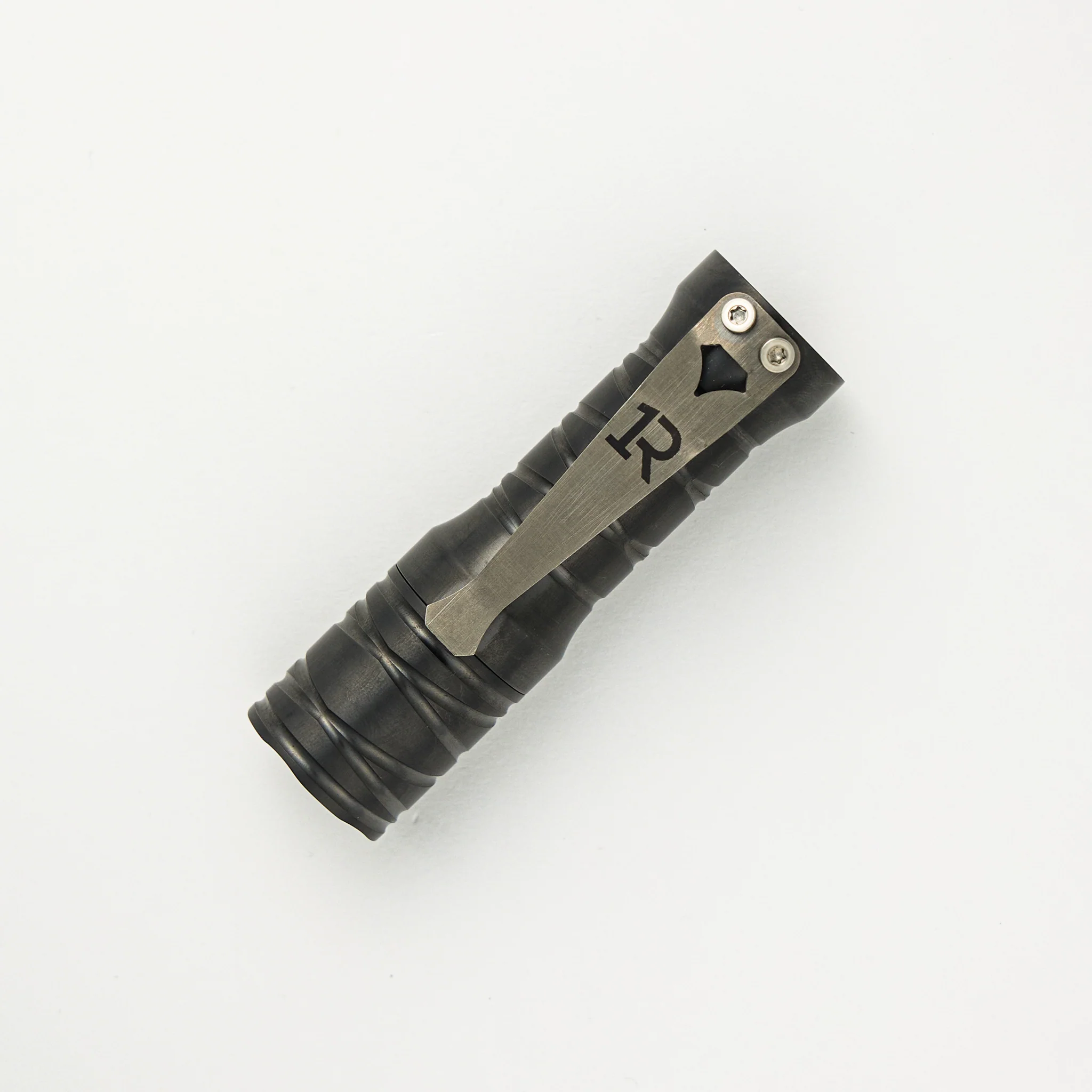 Huckleberry Flashlight - Zirconium