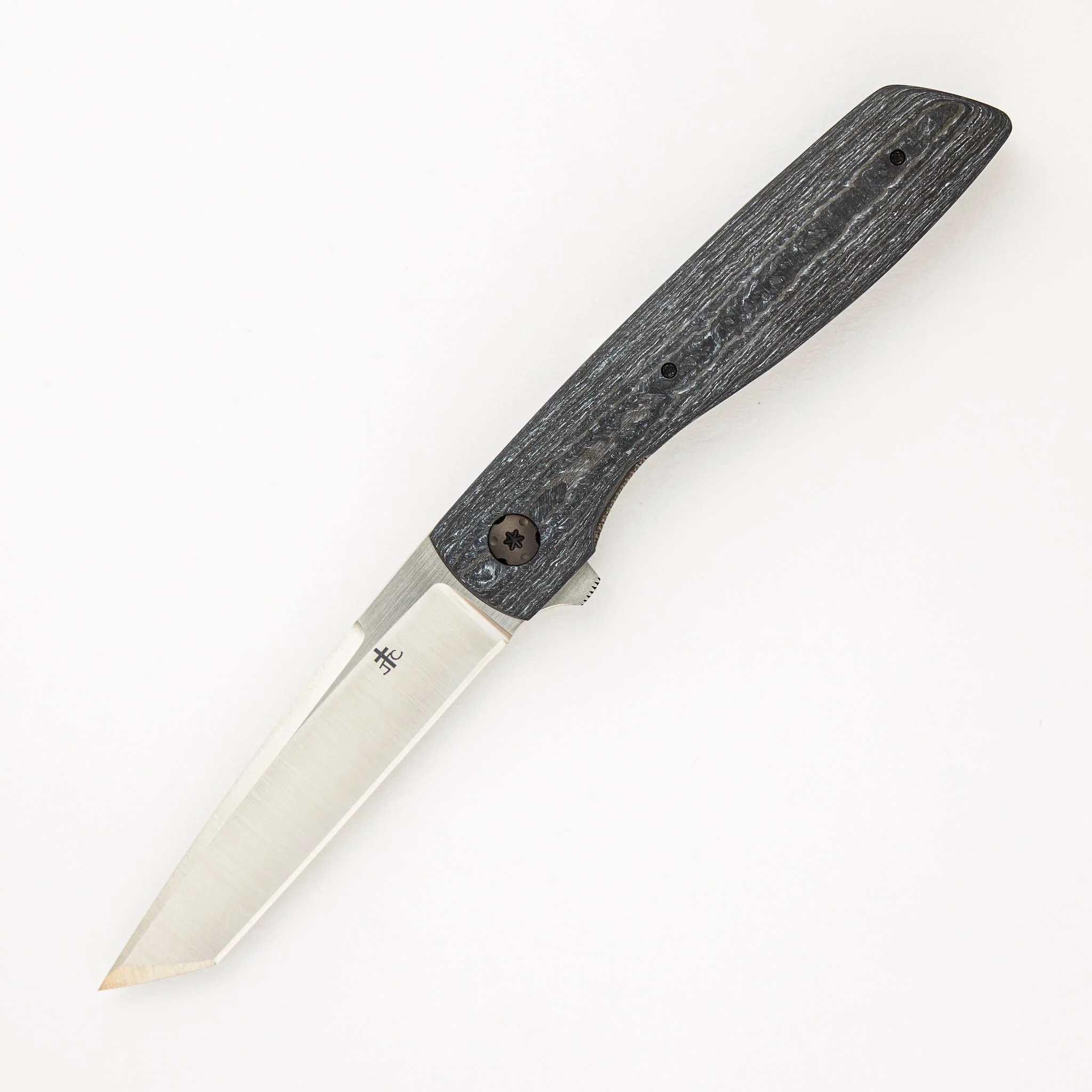 White CarboTi Dirtdobber Tanto - 2024 R1 Invitational