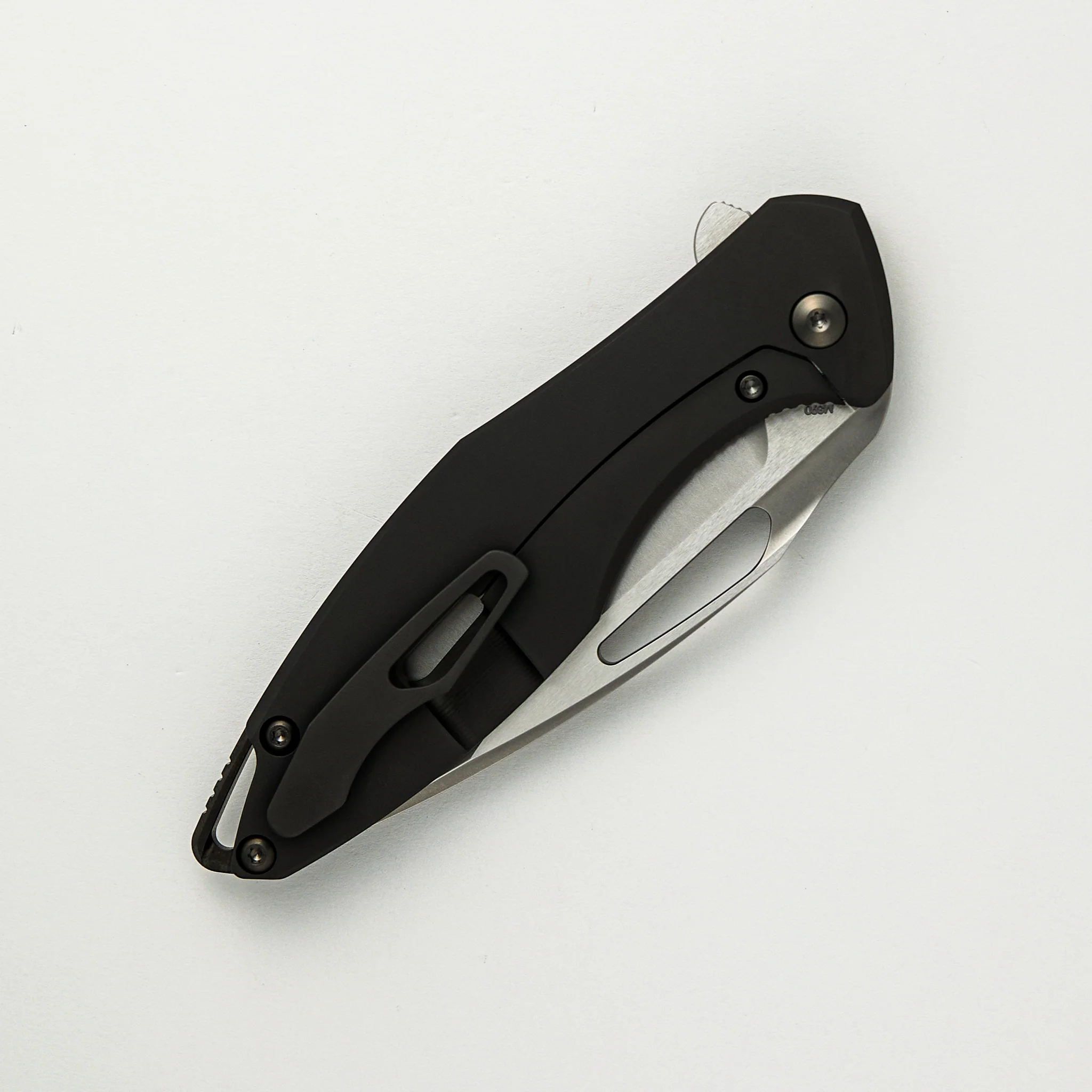 Arius - Smooth DLC Handle - M390 Burnished W/ Polished Flats Blade - Image 4
