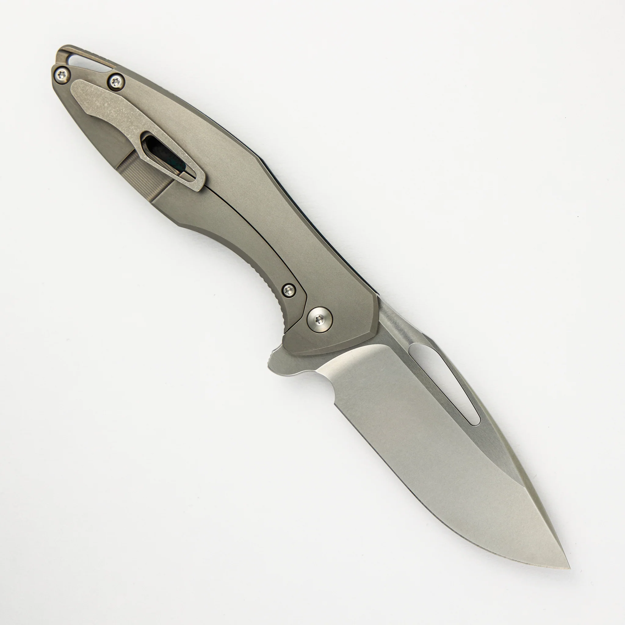 Arius - Titanium/Smooth Teal Camo Carbon Handle - M390 Blade - Image 2