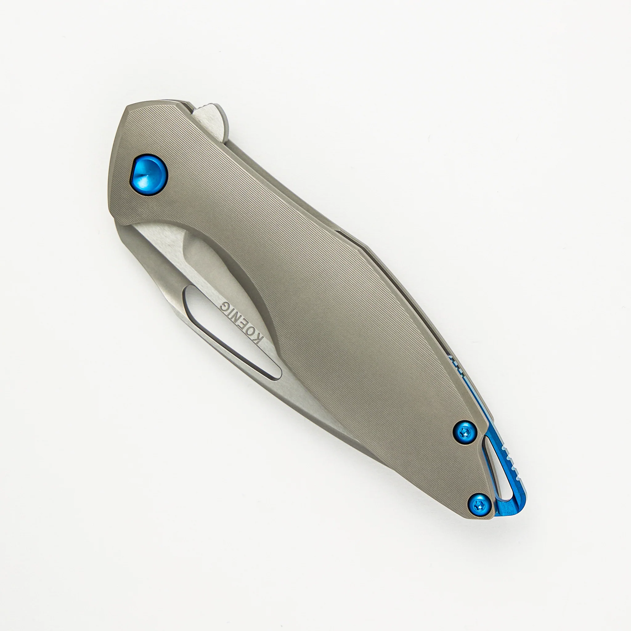 Arius - Pinstripe Titanium Handle - Blue Hardware - Burnished W/ Polished Flats M390 Blade - Image 3