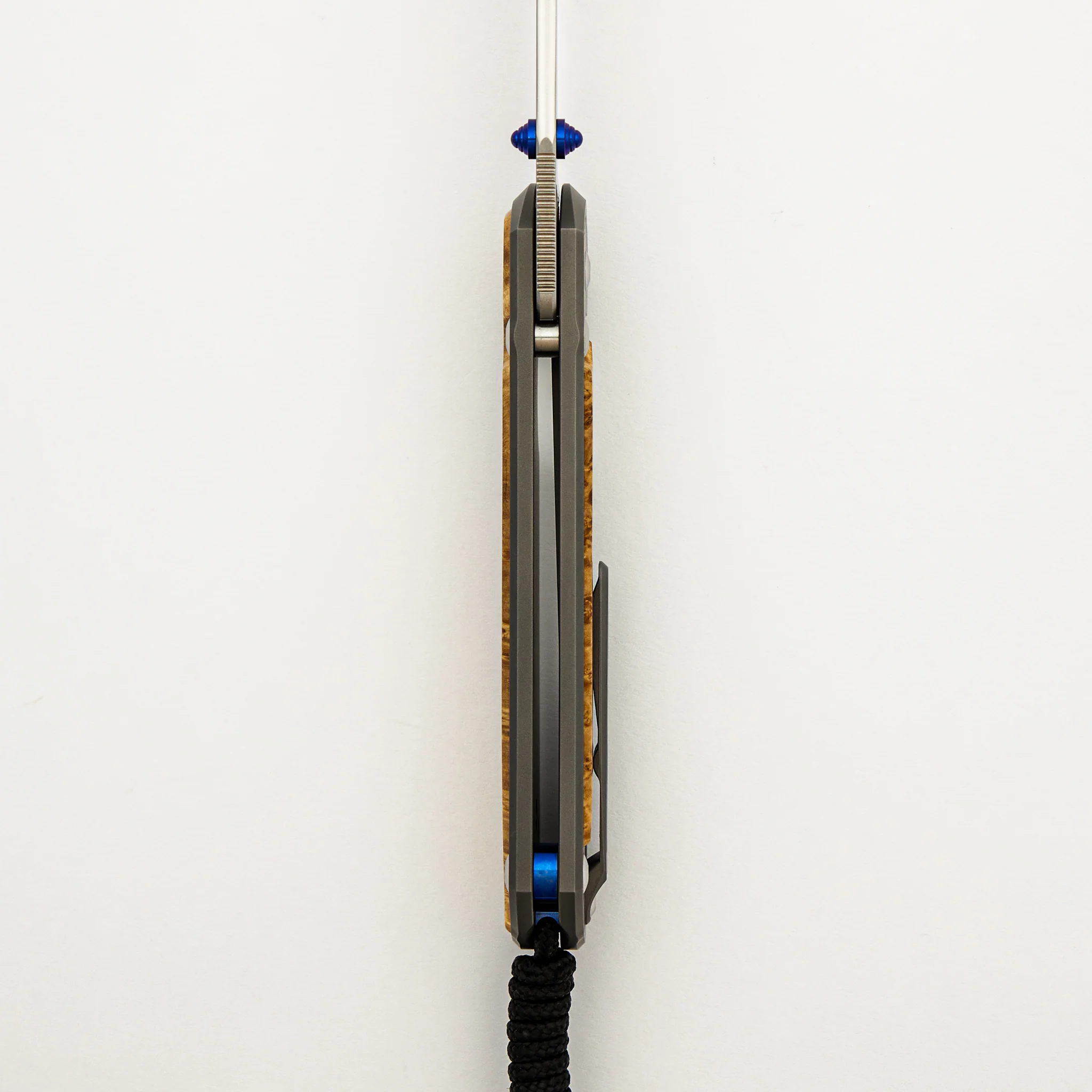 Large Sebenza 31 - Box Elder Inlay - Drop Point CPM MagnaCut Blade - MIM Clip - Blue Double Thumb Lugs - Image 28