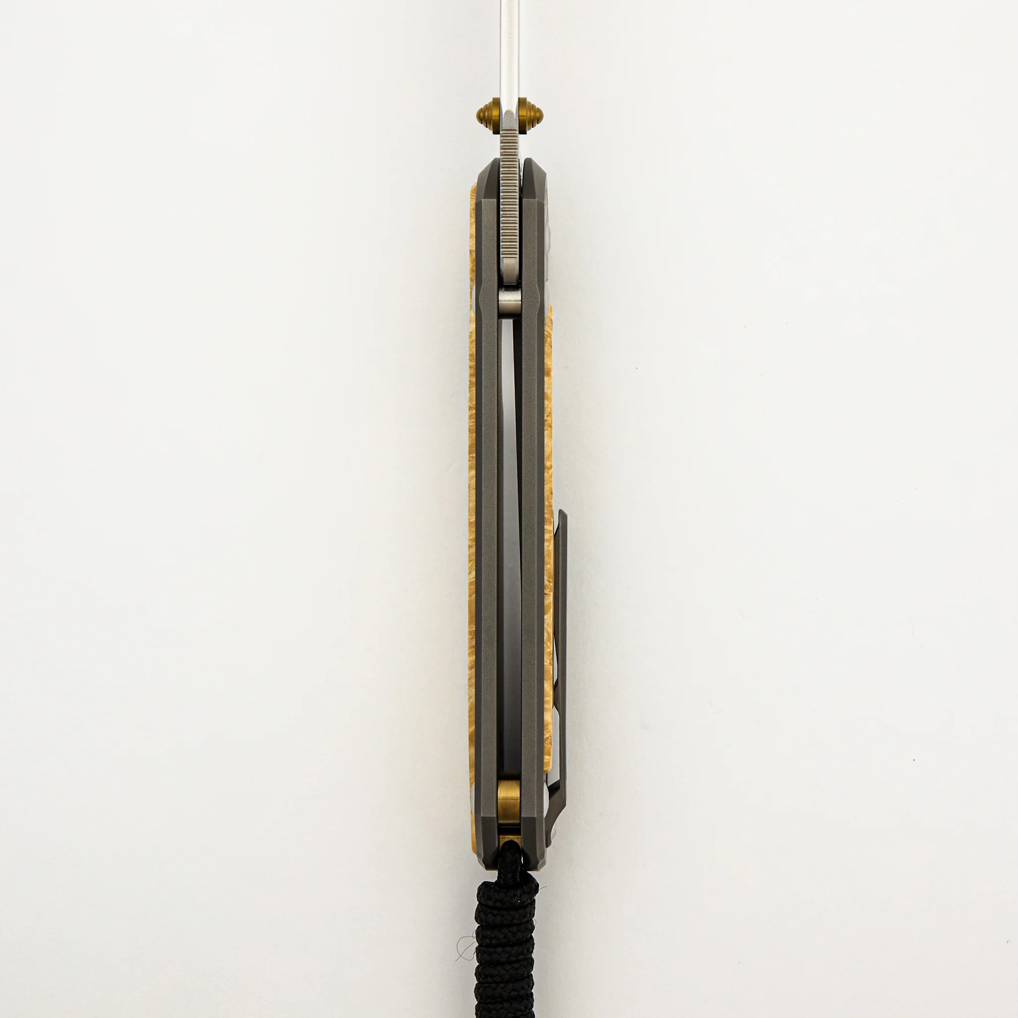Large Sebenza 31 - Box Elder Inlay - Drop Point CPM MagnaCut Blade - MIM Clip - Gold Double Thumb Lugs - Image 14