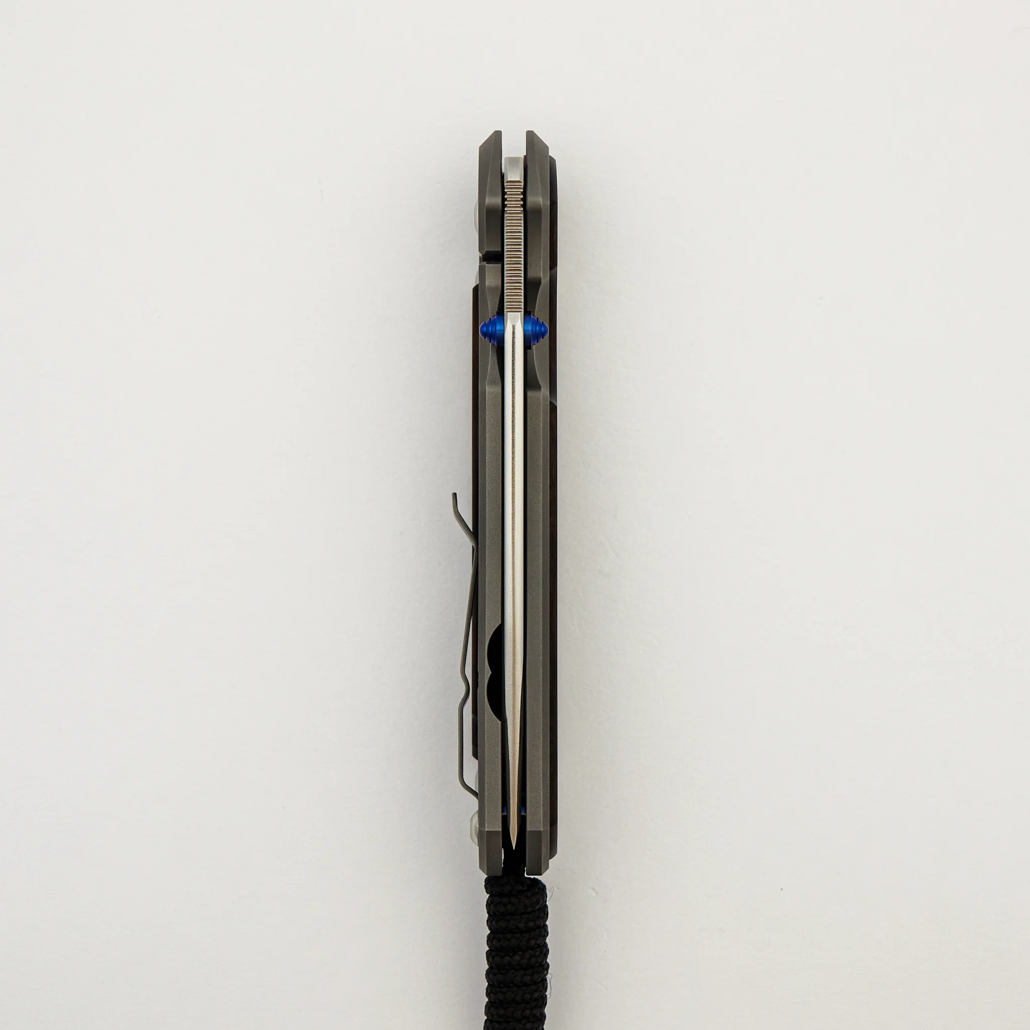 Large Sebenza 31 - Macassar Ebony Inlay - Tanto CPM MagnaCut Blade - Blue Double Thumb Lugs - Image 19