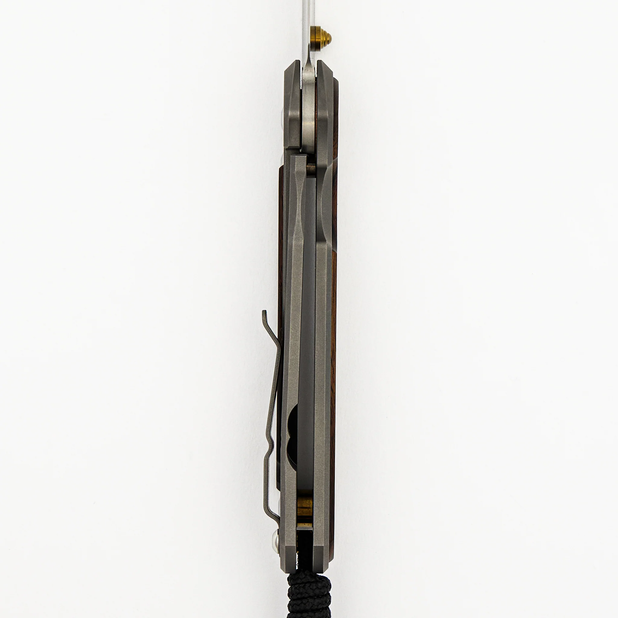 Large Sebenza 31 - Macassar Ebony Inlay - Tanto CPM MagnaCut Blade - Gold Single Thumb Lug - Image 27