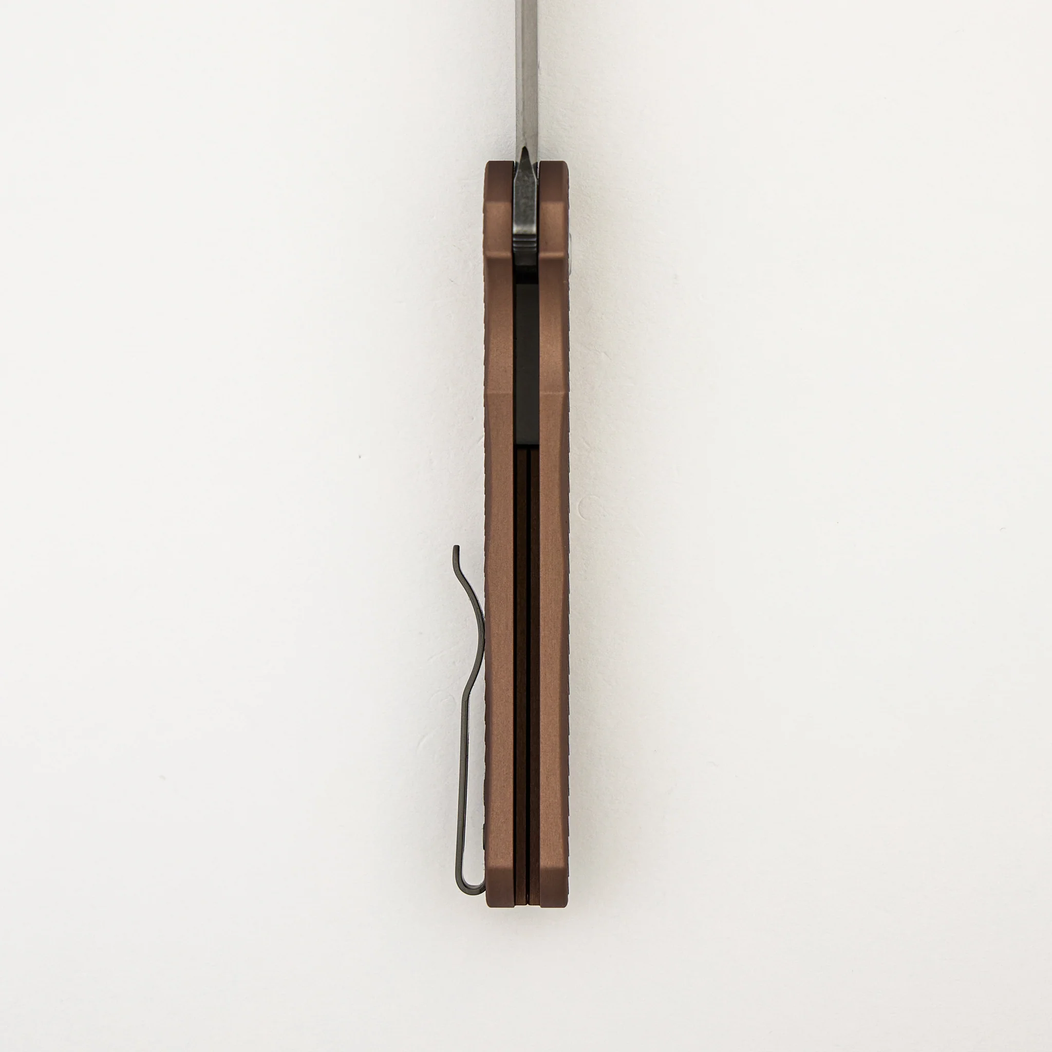 Malibu Flipper - 5336-LTD AW FDE - FDE "Dragon Scale" Handle - Acid Washed Wharncliffe MagnaCut Blade - Image 6