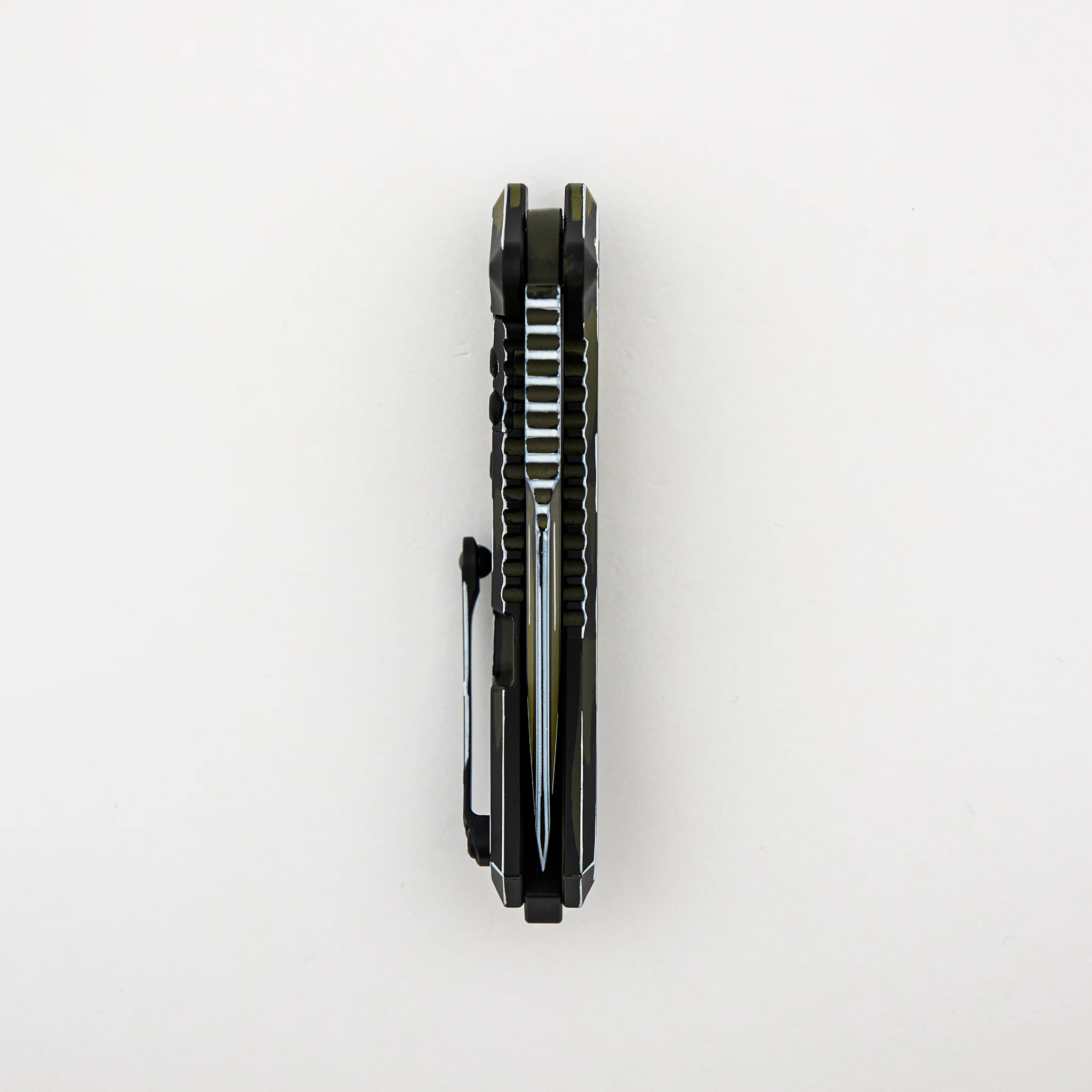 Medusa Manual - Tanto - OD Green - CEL Shading - Image 5