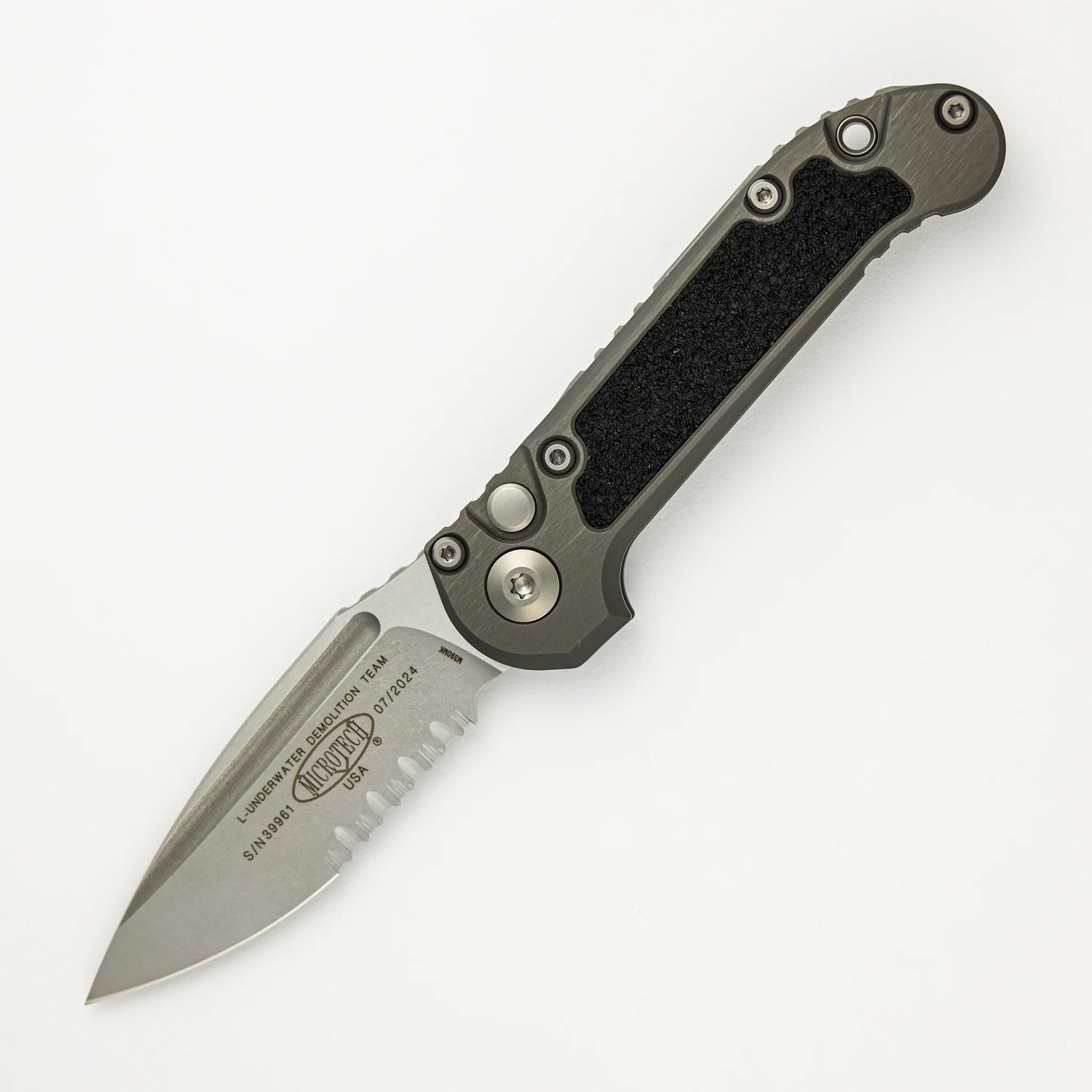 L.U.D.T. S/E Gen III Natural Clear Stonewash Partial Serrated 1135-11 NC