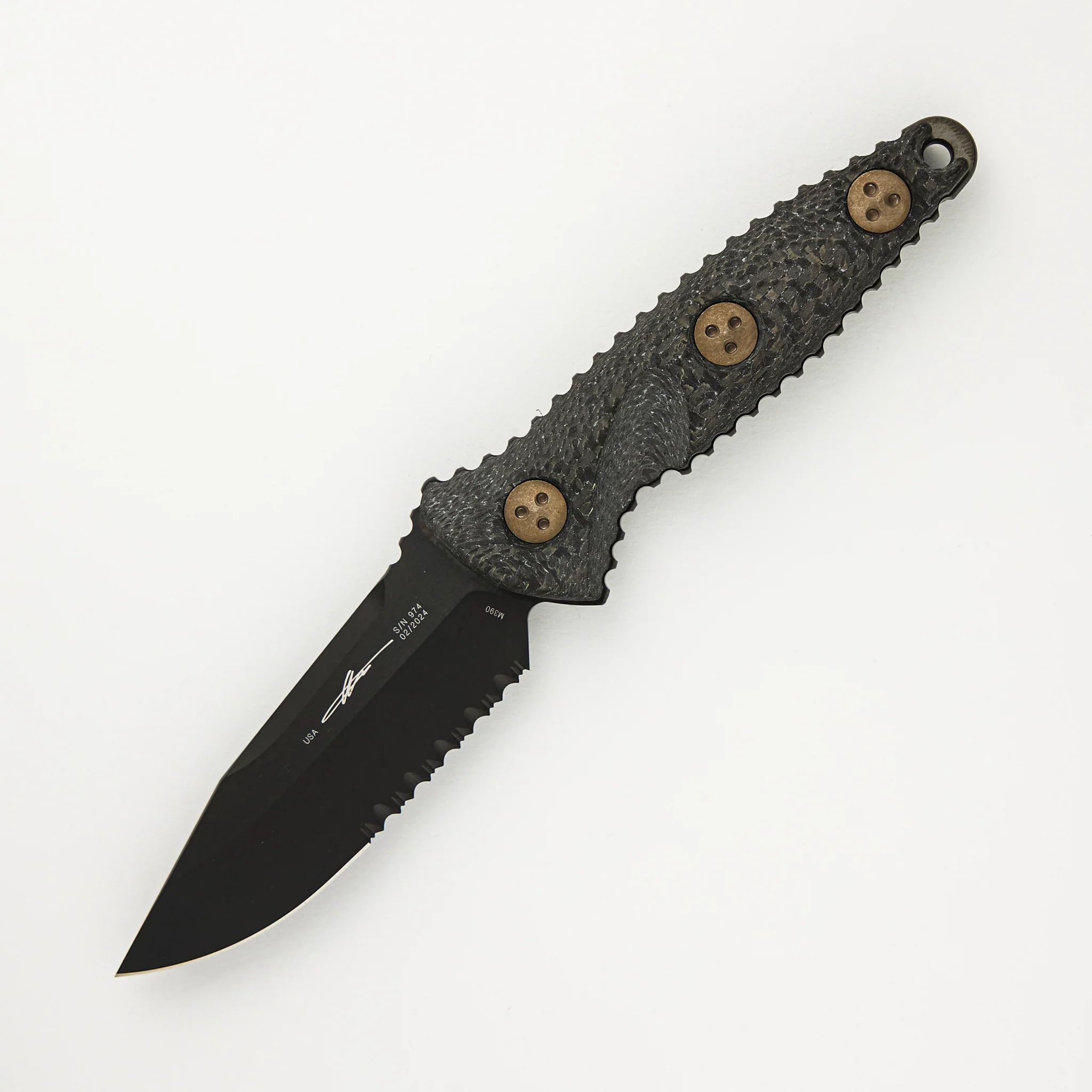 Socom Alpha Mini S/E Signature Series Carbon Fiber Handle DLC Partial Serrated 113M-2 DLCCFS