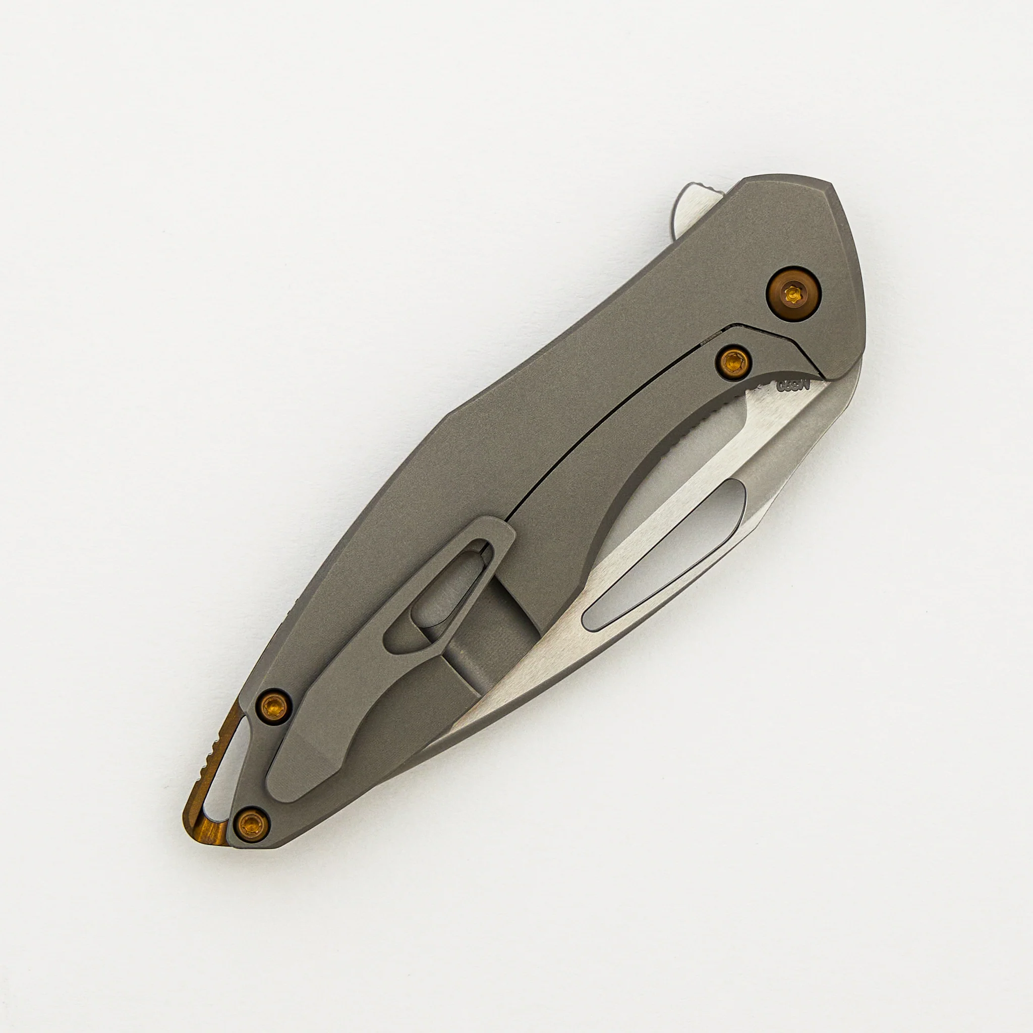 Mini Arius - Burnished W/ Polished Flats M390 Blade - Smooth Titanium Handle - Image 4
