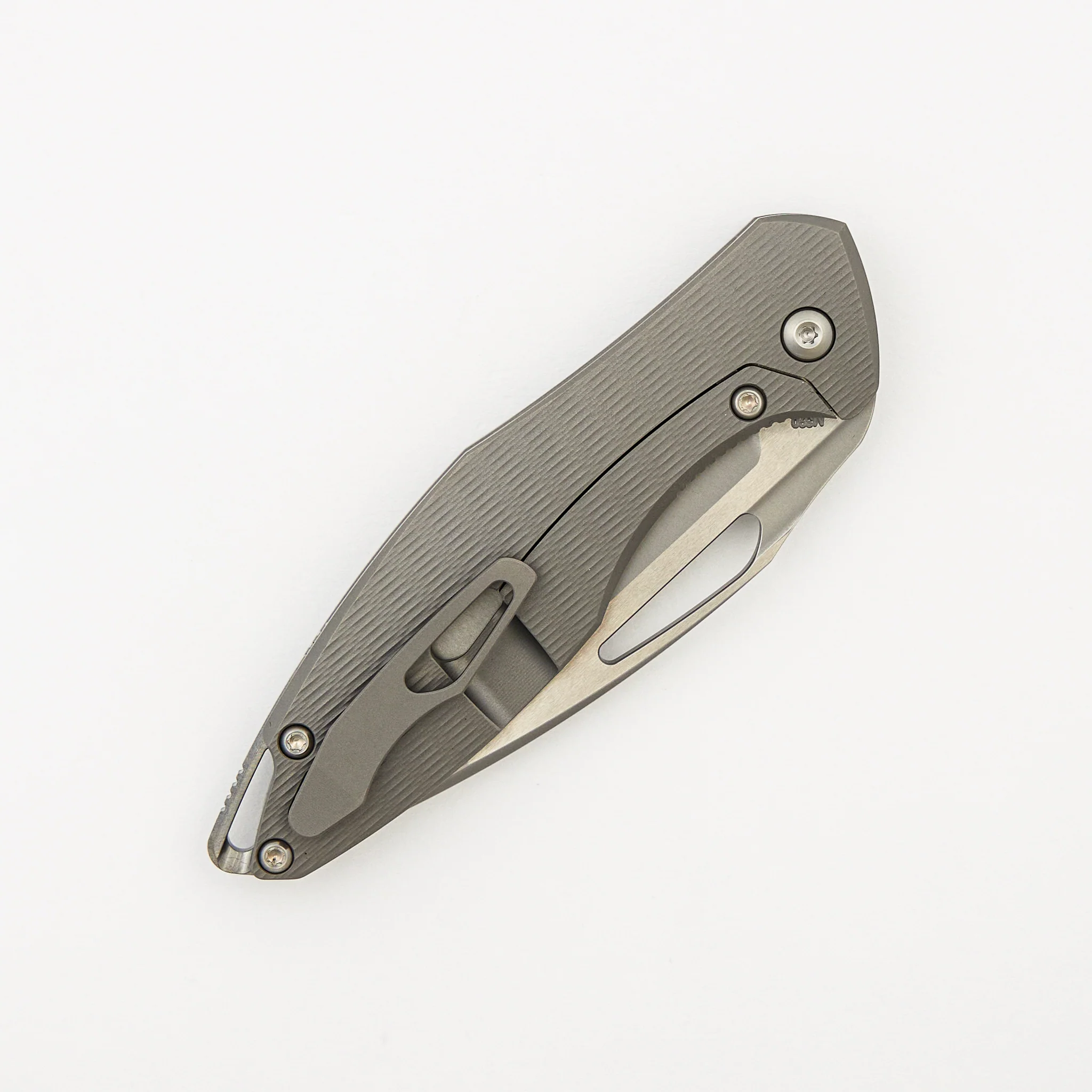 Mini Arius - Non Flipper - Plexa Titanium Handle - Silver Hardware - Burnished W/ Polished Flats M390 Blade - Image 4