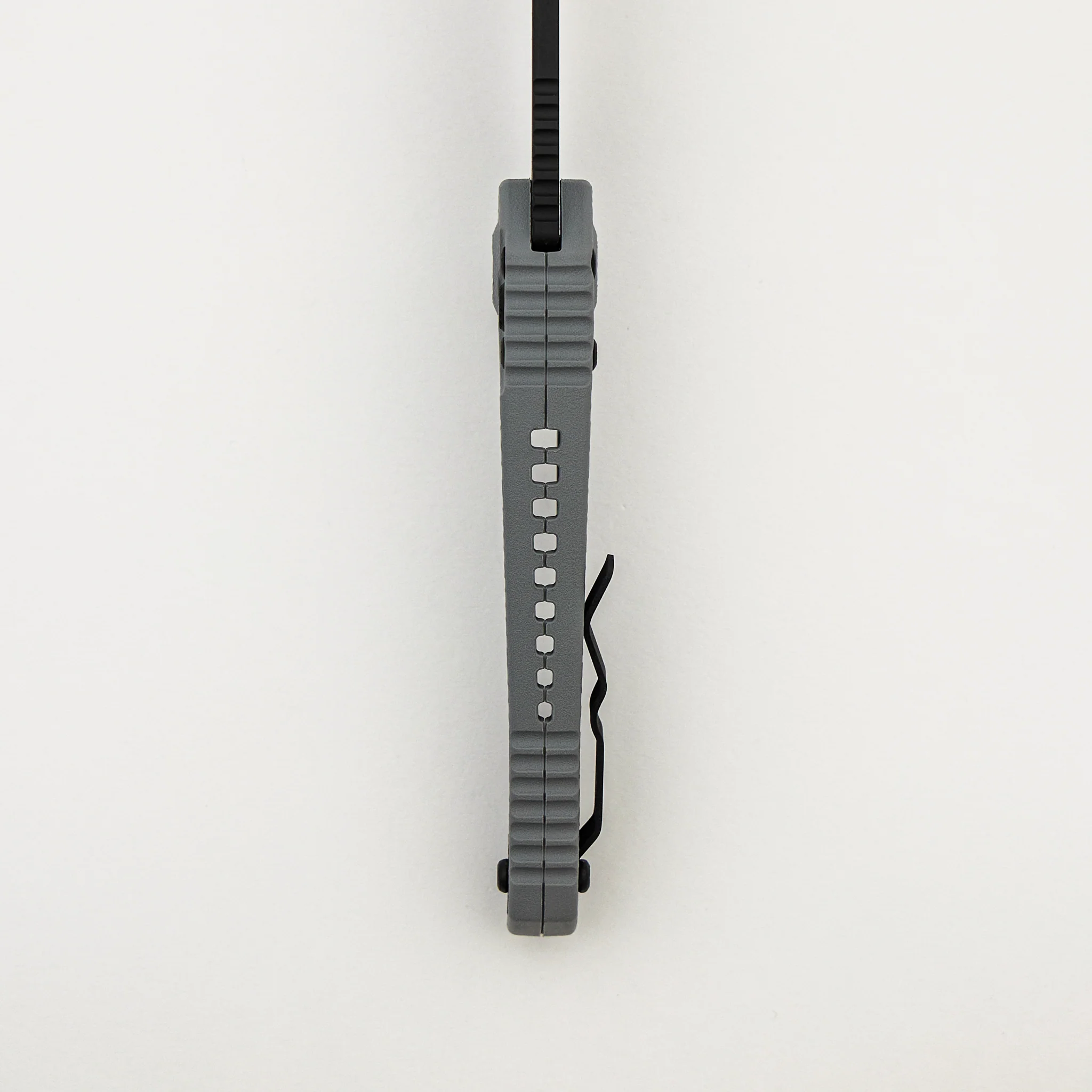 Mini Pariah Manual - Tanto Black - Grey Handle - Image 7