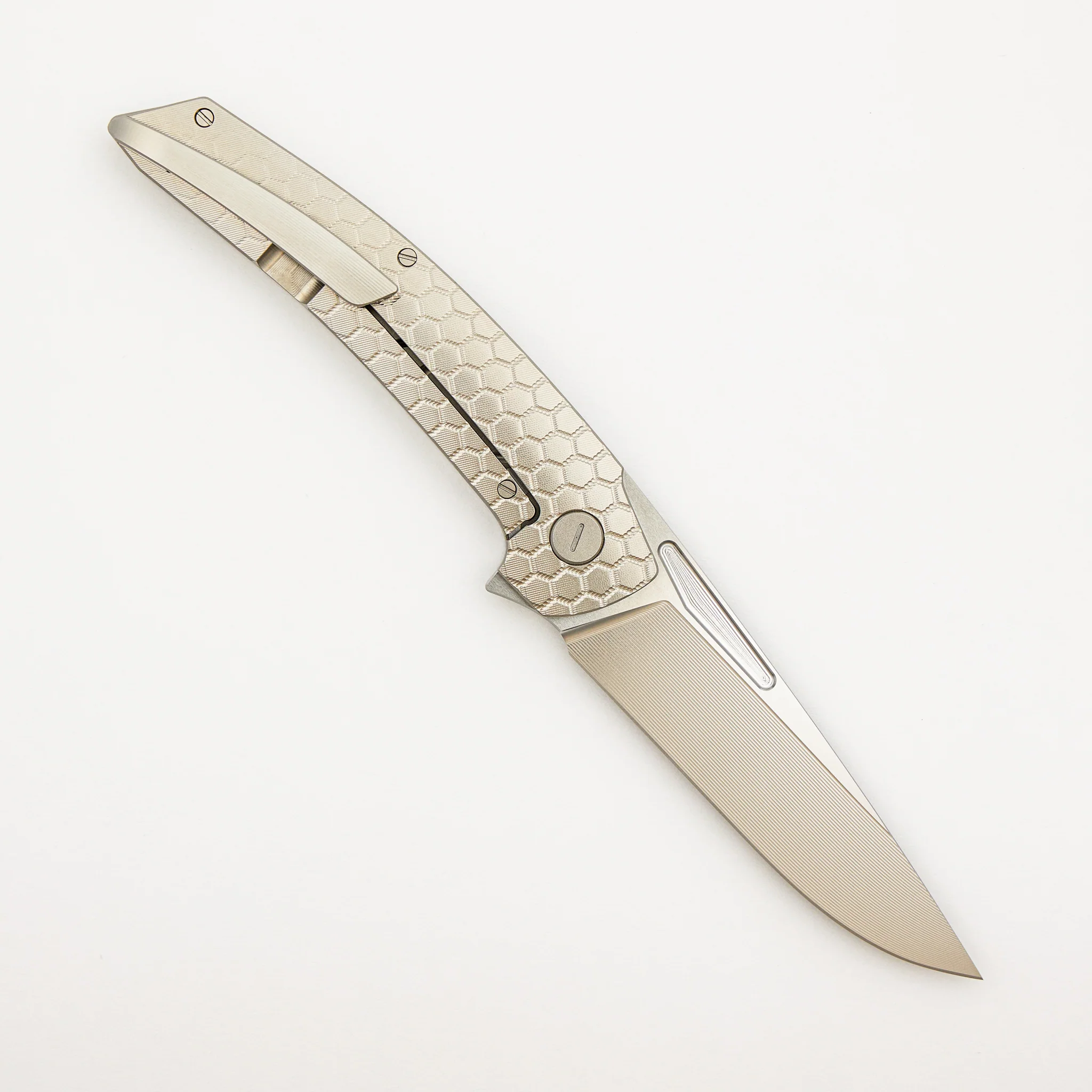 Model T Gen. 2 - Titanium Handle W/ Fade Honeycomb Milling - RWL-34 Blade - Image 2