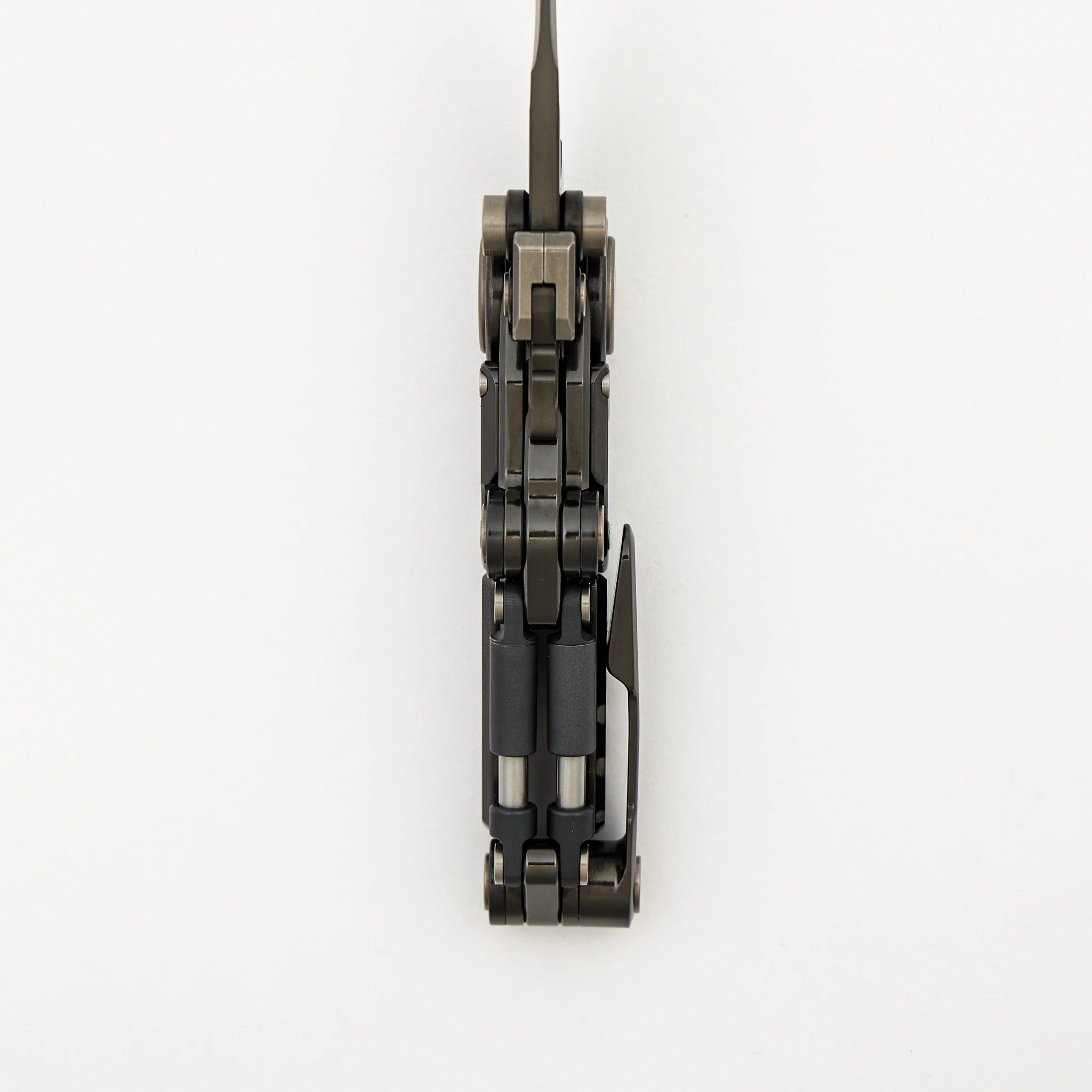 MT-22 Mini S-08 - Zirconium Handle - Black M390 Blade - Image 7