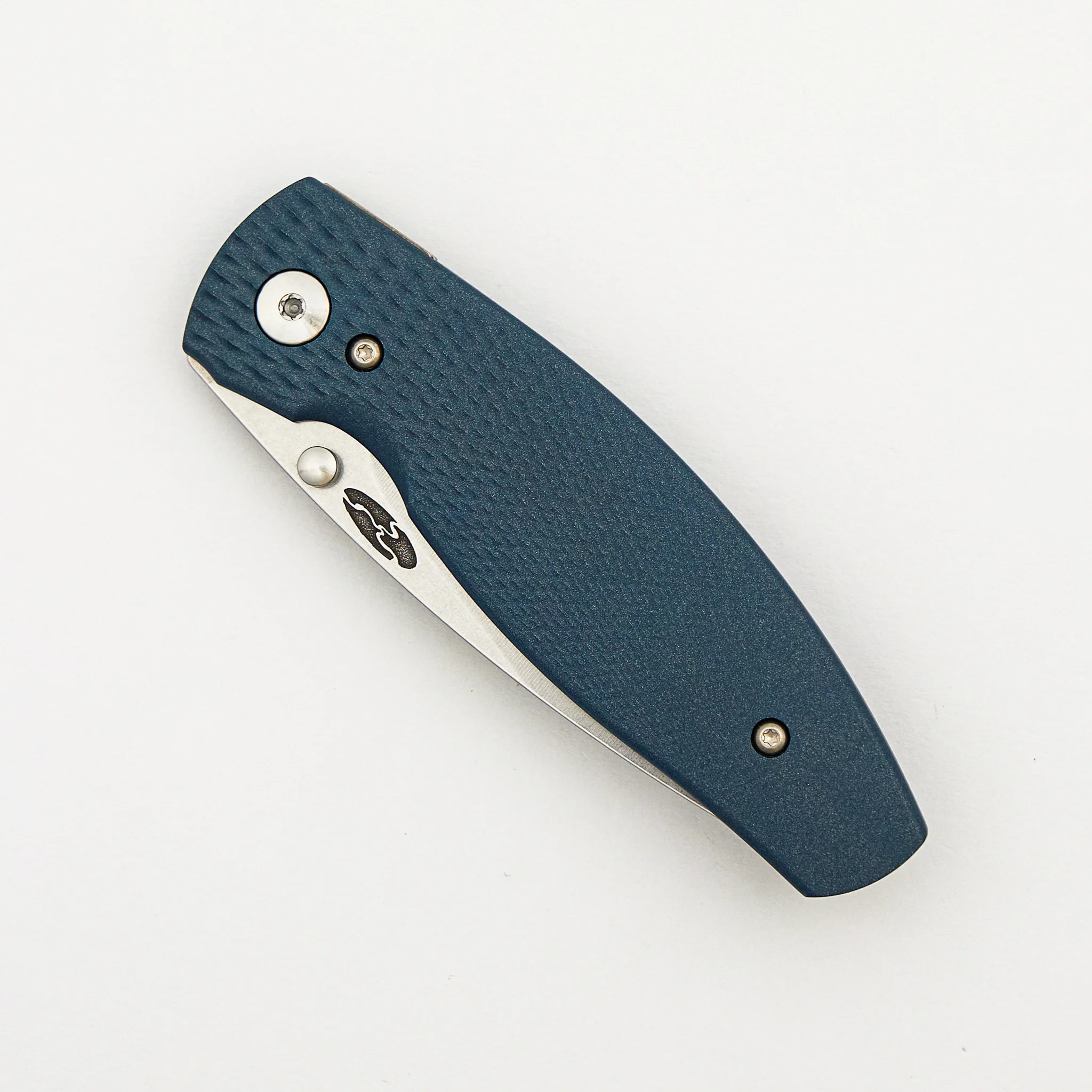 Neutron 2 Linerlock - Blue Cerakote Titanium Lizard Skin 3D Handle - MagnaCut Blade - Image 3