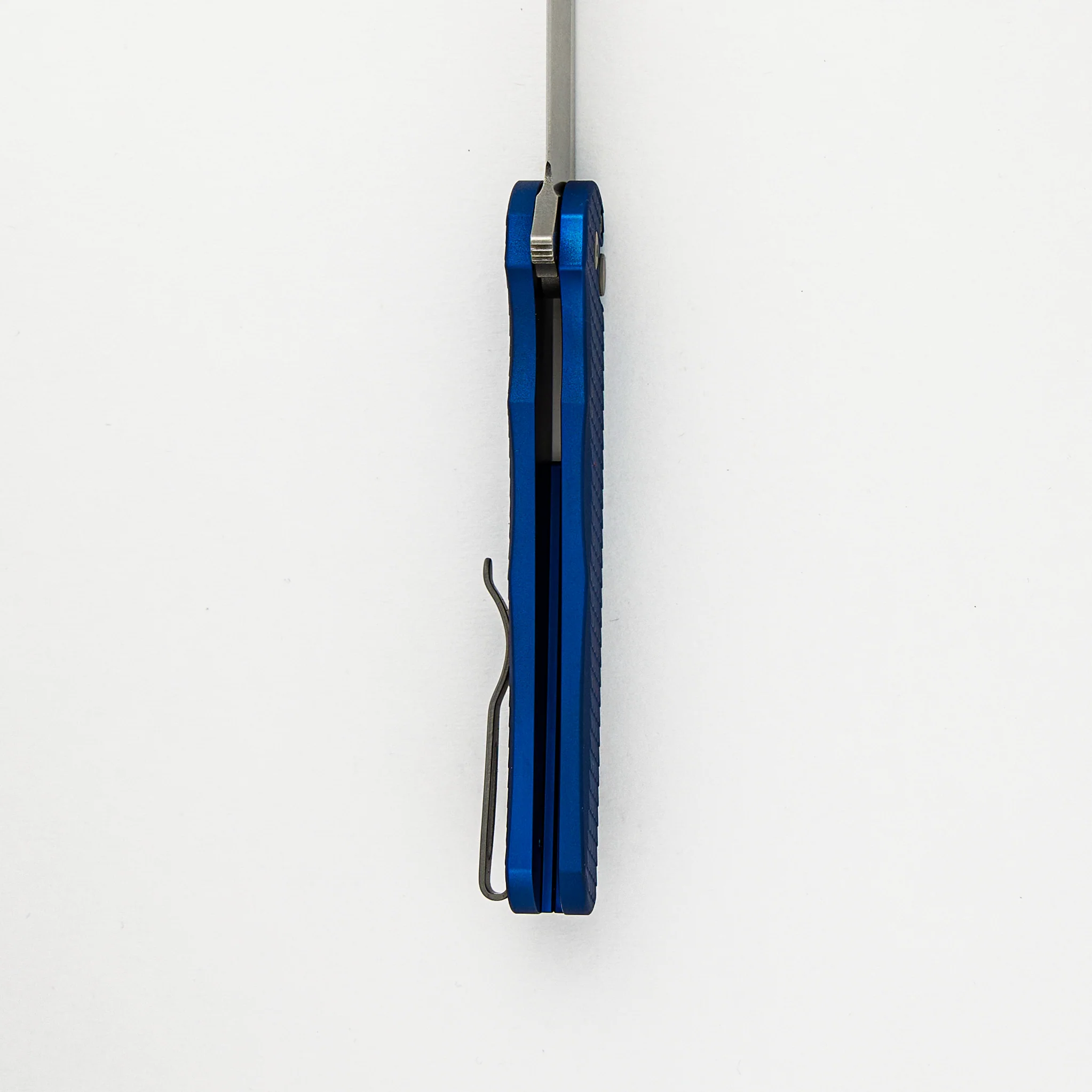Malibu Flipper β Blue "Dragon Scale" Aluminum Handle β Stonewash Wharncliffe MagnaCut Blade 5335-BLUE - Image 6