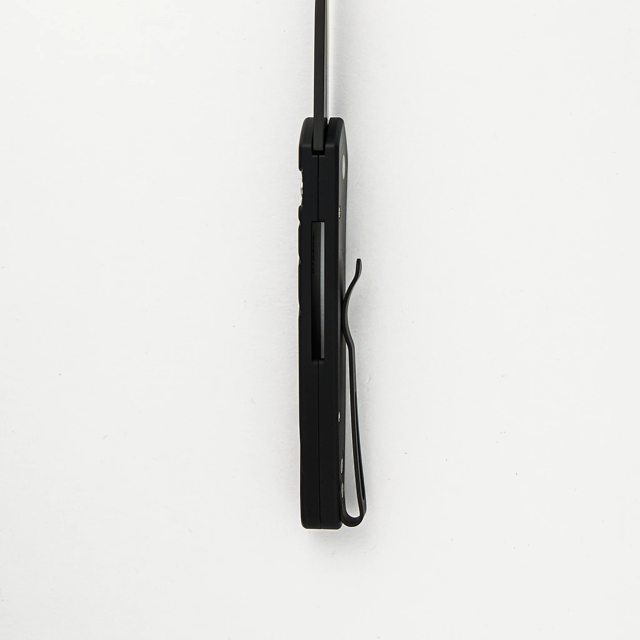 Newport – Black Aluminum Handle W/ 3D Wave – Black S35VN Blade - MOP Button 3437 - Image 5
