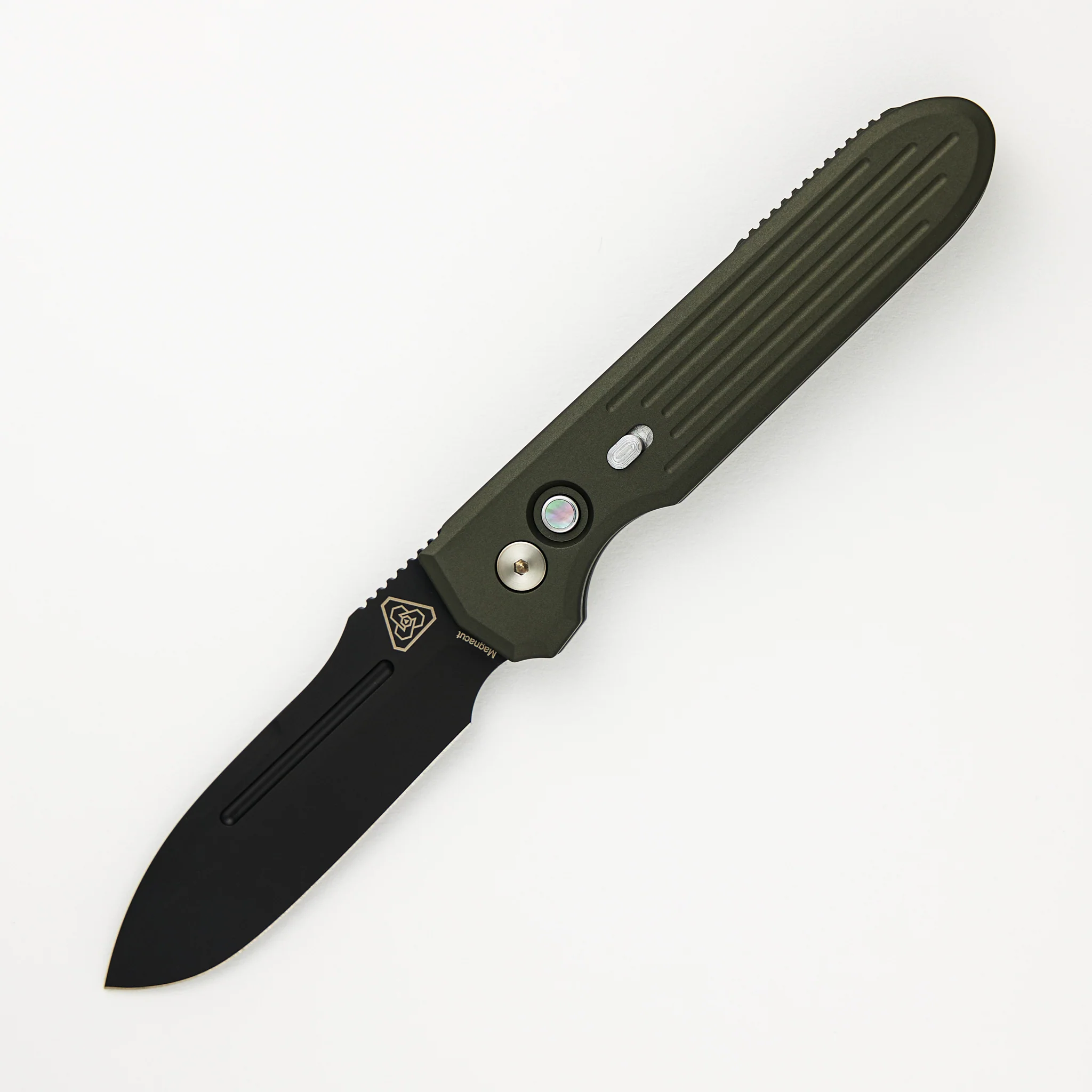 PDW Invictus Auto – Green Handle - Pearl Button - DLC Black MagnaCut Blade - 1805-GREEN