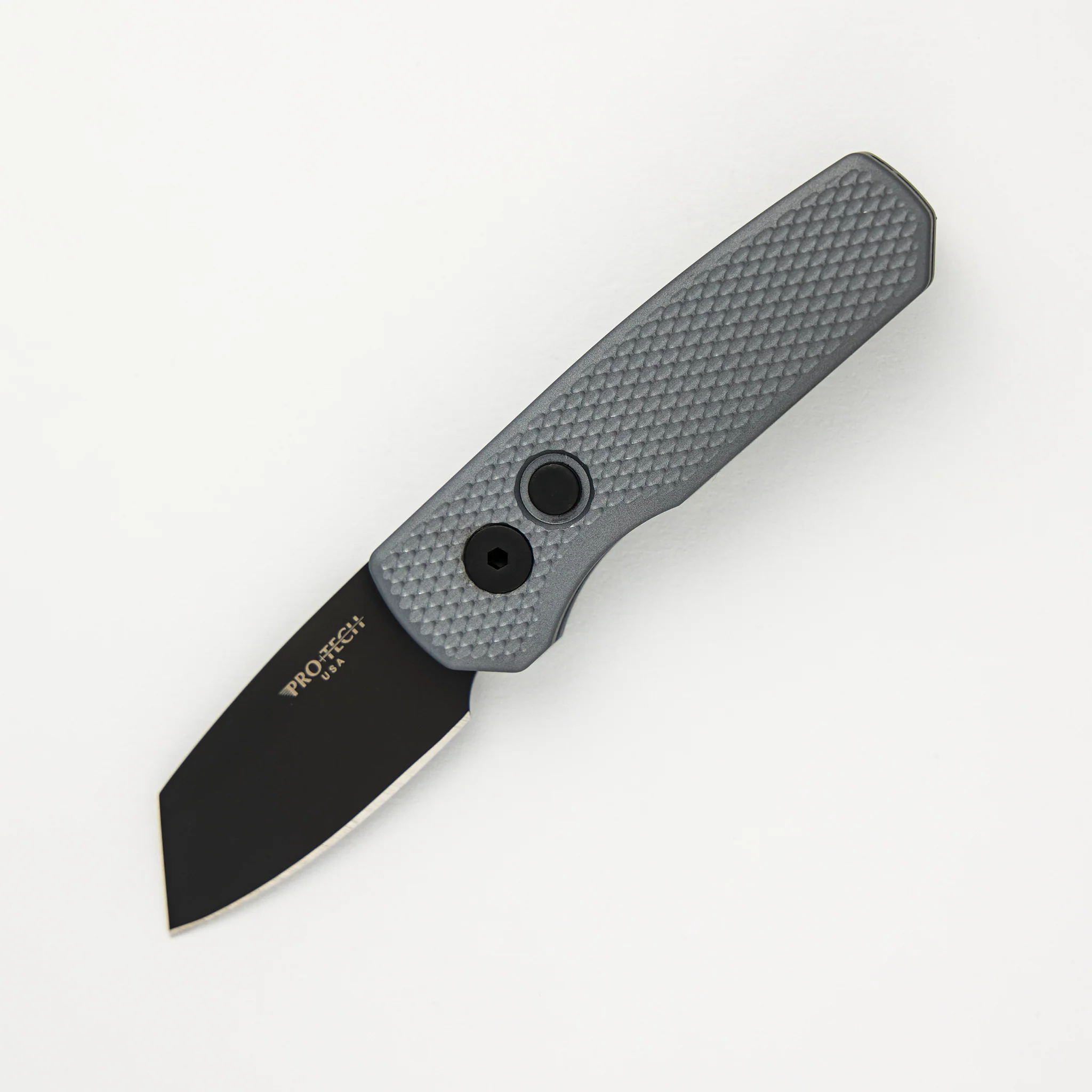 Runt 5 – Textured Grey Aluminum Handle – DLC Black Magnacut Reverse Tanto Blade – R5406-GREY