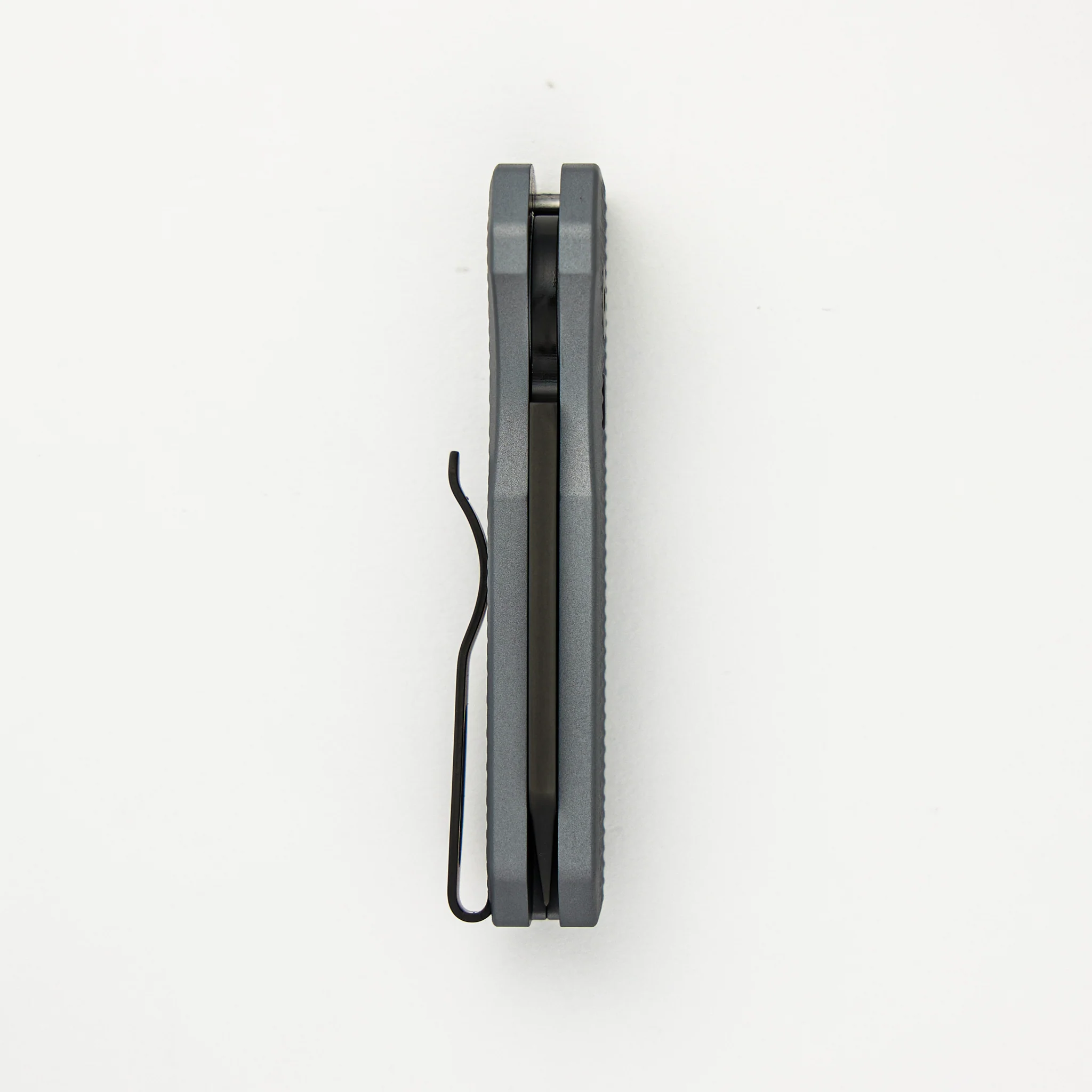 Runt 5 – Textured Grey Aluminum Handle – DLC Black Magnacut Reverse Tanto Blade – R5406-GREY - Image 5