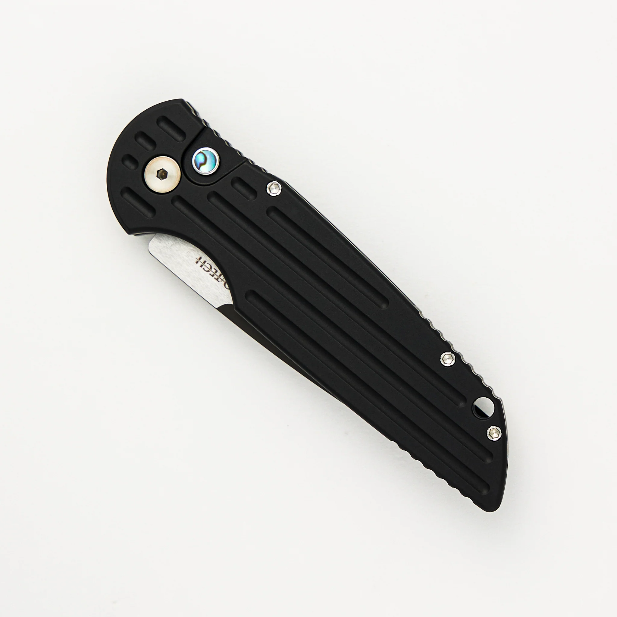 TR-3 - 2024 BLADEWEST.03 - Black Handle W/ Grooves - 2-Tone DLC MagnaCut Blade - Image 3