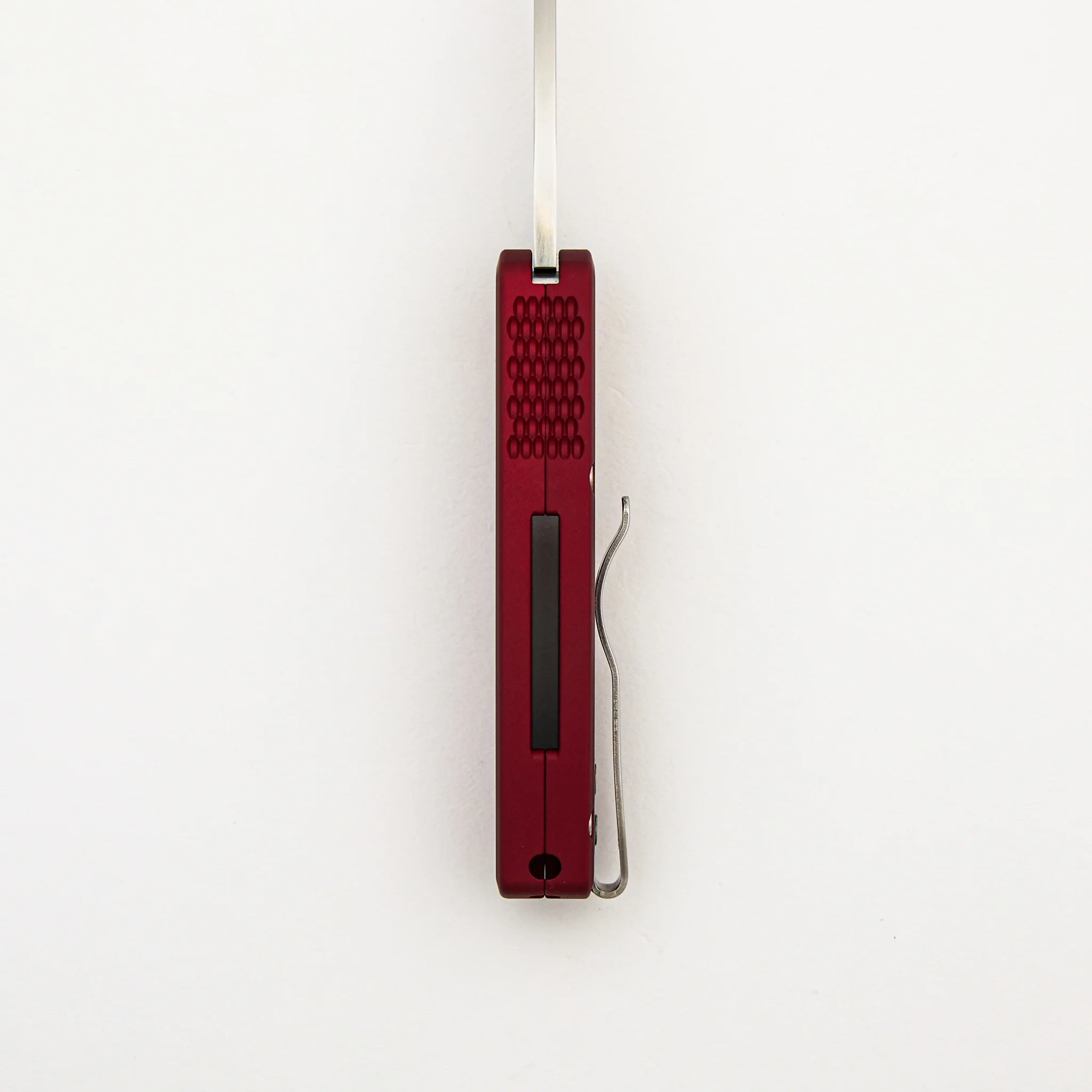 Runt 5 - R5300-LTD Red - Smooth Red Handle - Machine Satin MagnaCut Wharncliffe Blade - Pearl Button - Image 7