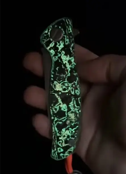 HATI HALLOWEEN EDITION β M390 BLADE β TITANIUM/ORANGE TECHNOCARBO W/ LUMINOFOR HANDLE β MRBS - Image 9