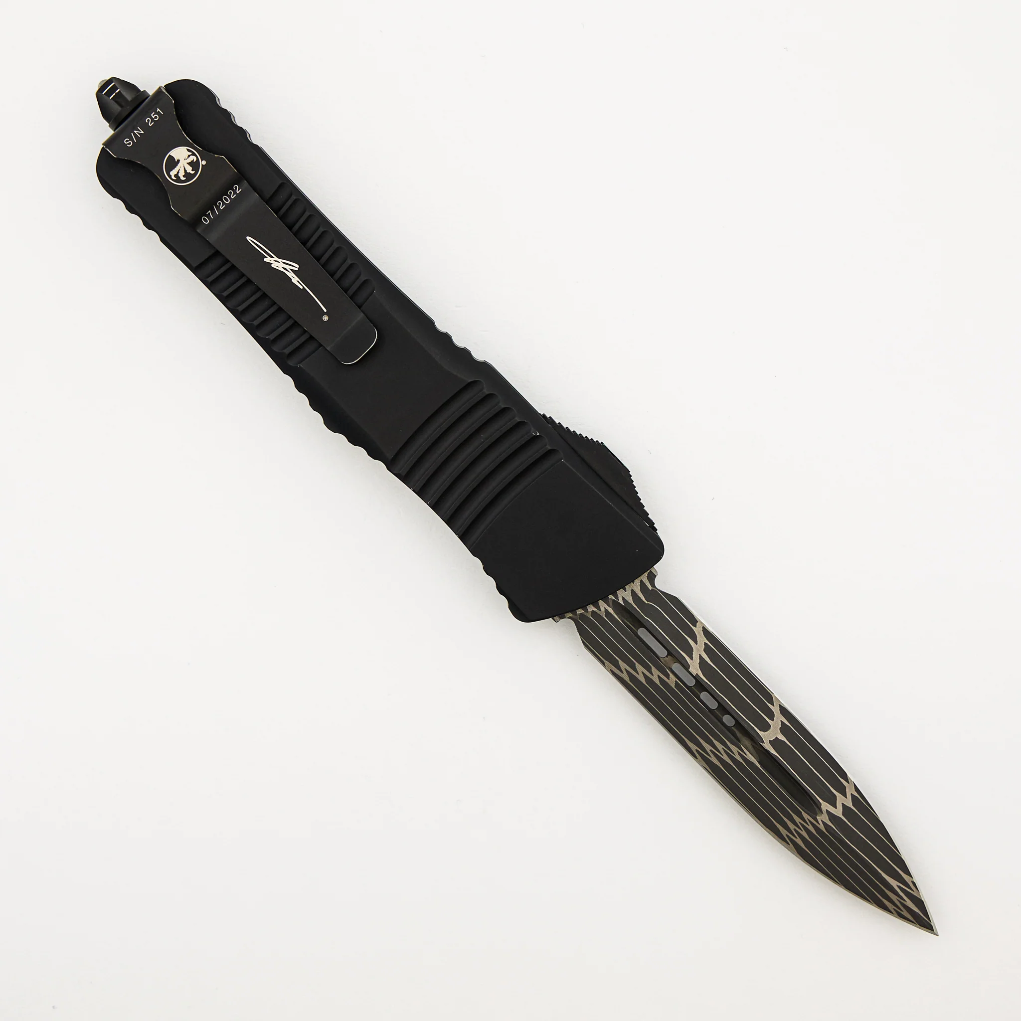 "Signature Series" Combat Troodon D/E Carbon Fiber Top 142-16 CFS - Image 2