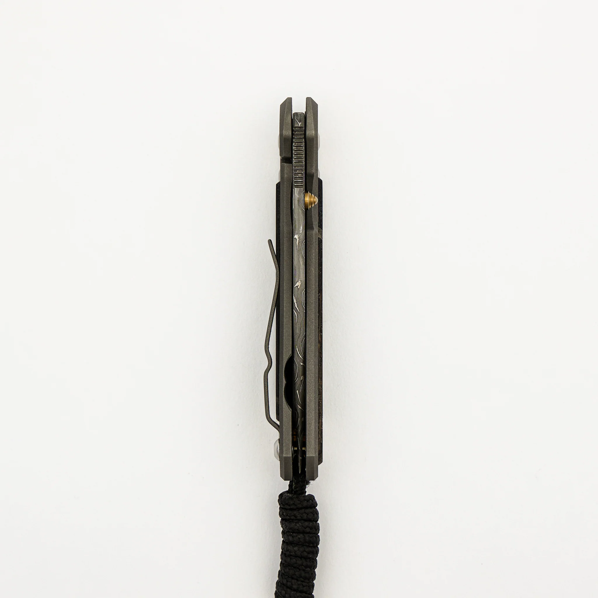 Small Sebenza 21 - Bog Oak Inlay - Drop Point Basketweave Blade - Gold Single Thumb Lug - Image 5