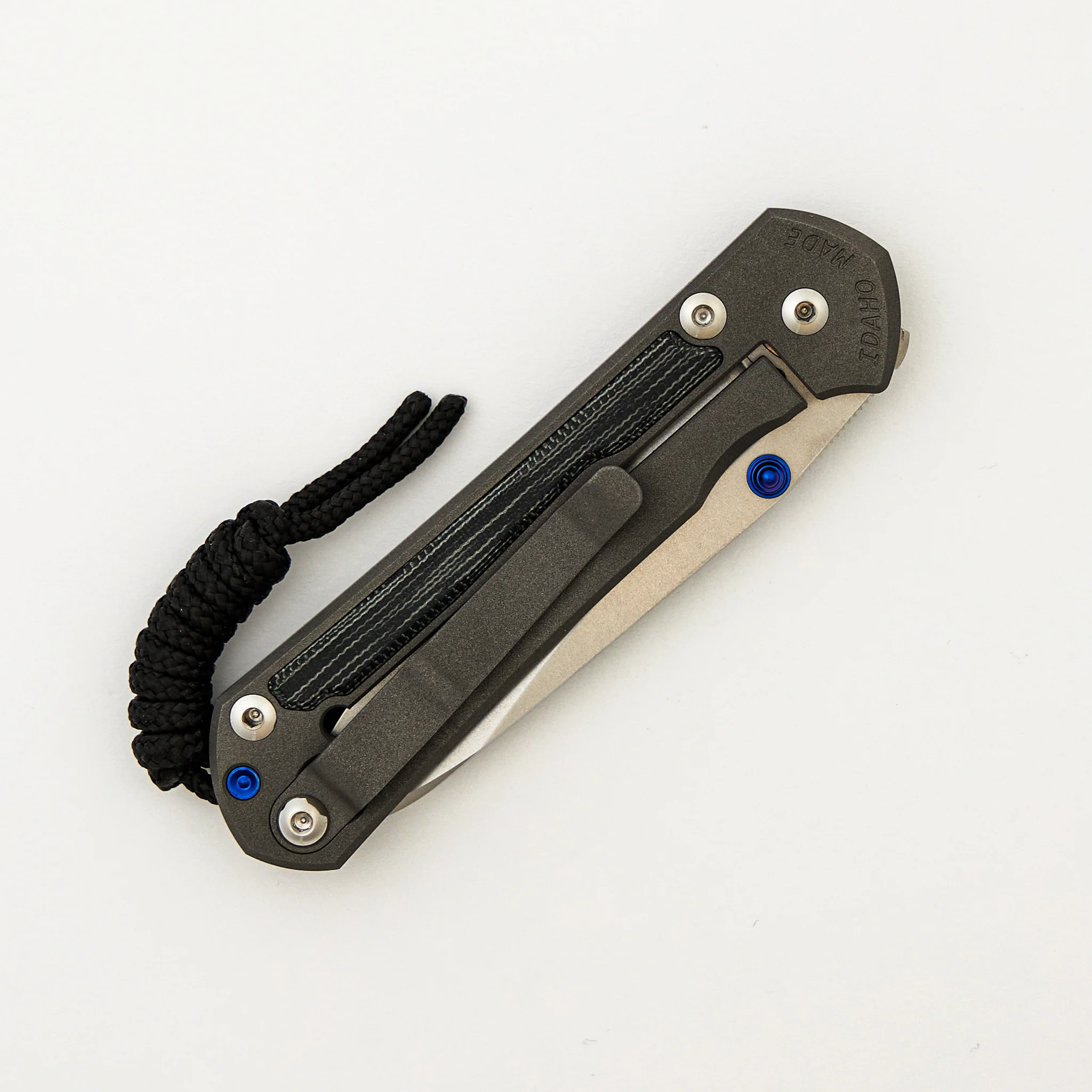 Small Sebenza 31 - Black Canvas Micarta Inlays - Insingo CPM MagnaCut Blade - Blue Double Thumb Lugs - Image 4