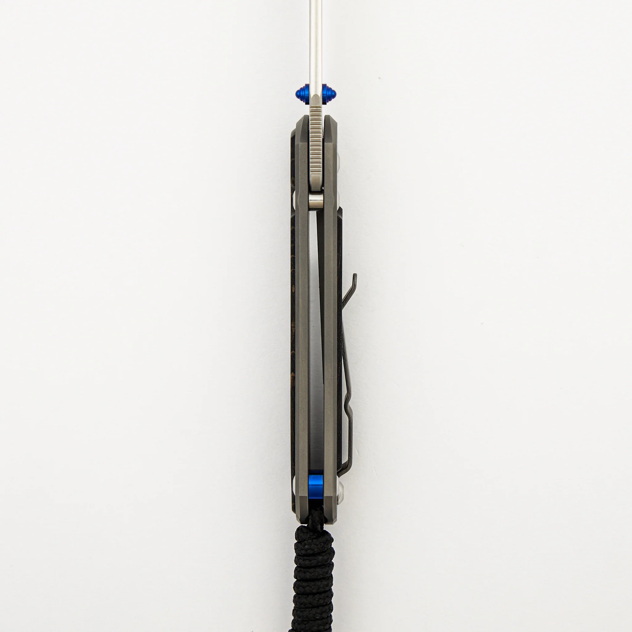 Small Sebenza 31 - Bog Oak Inlay - Tanto CPM MagnaCut Blade - Blue Double Thumb Lugs - Image 14