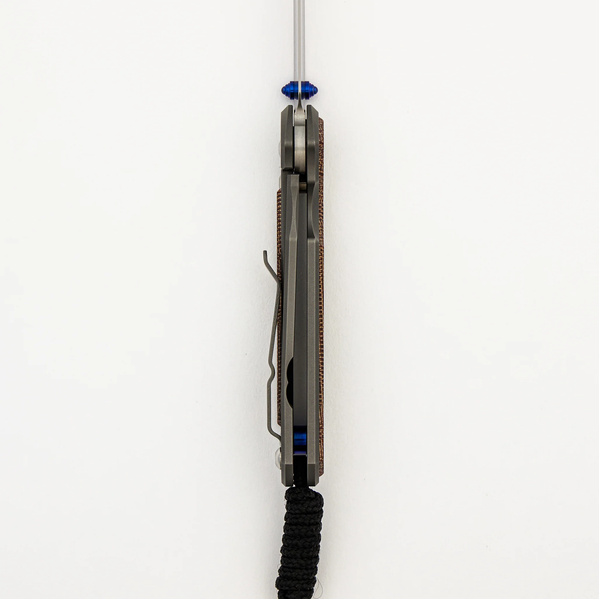 Small Sebenza 31 - Natural Canvas Micarta Inlay - Tanto CPM MagnaCut Blade - Glass Blasted - Blue Double Thumb Lugs - Image 6