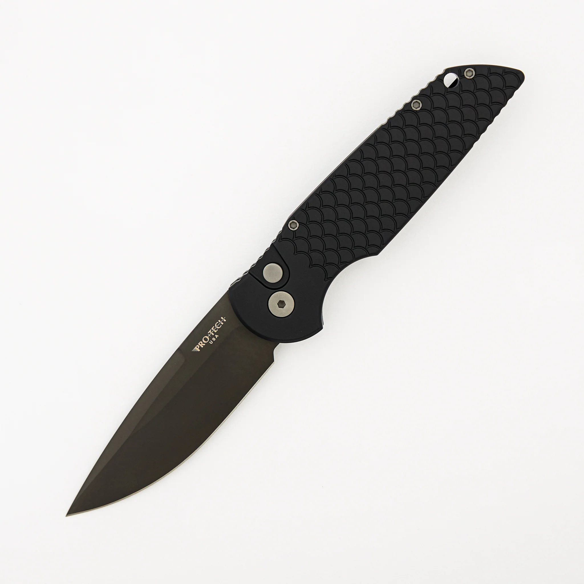 Tactical Response 3 - TR-3 X1 MC - Black "Fish Scale" Handle - MagnaCut Blade