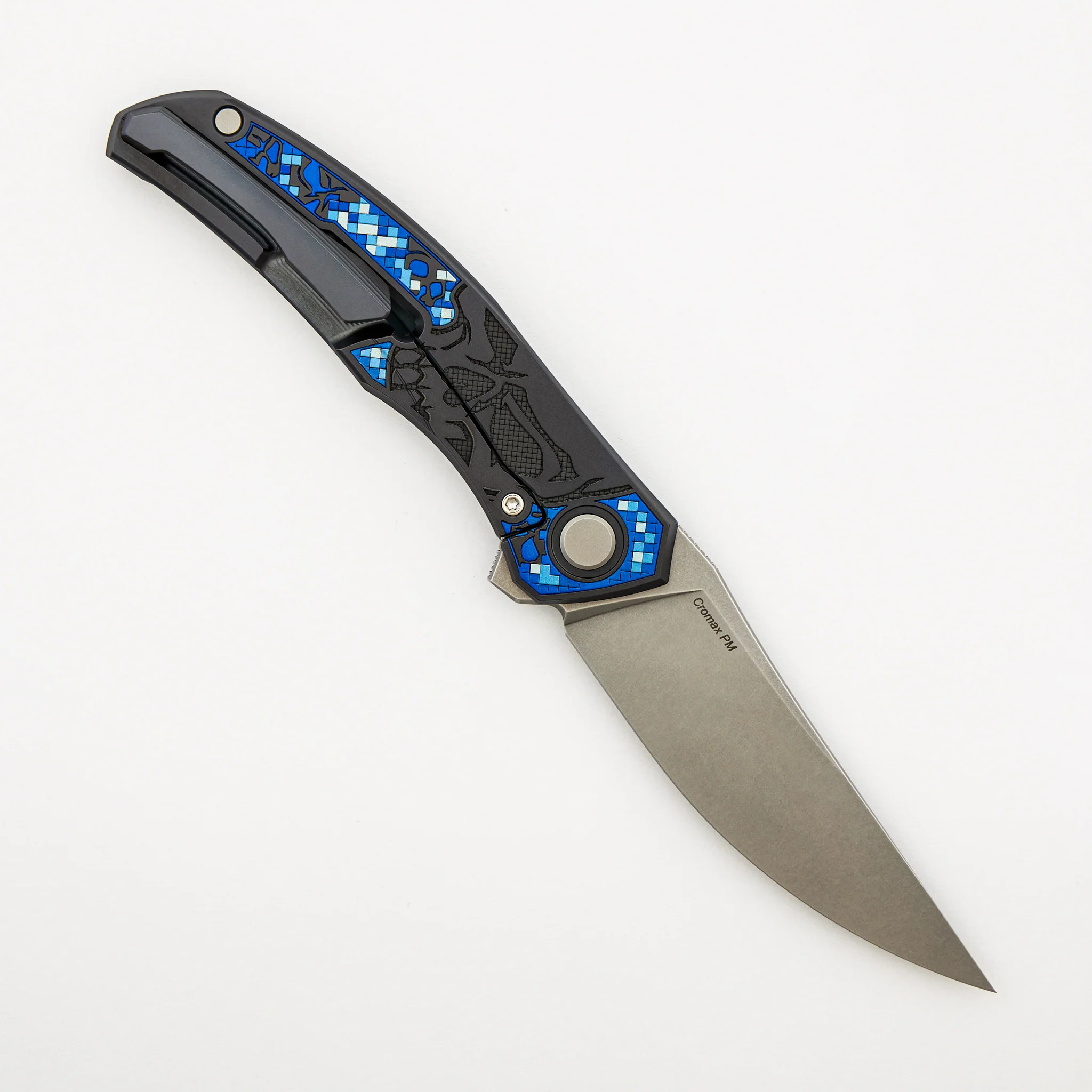 Ti2 Design Finish Quantum Black Hula “Pixelated Skull” – Cromax PM Blade – MRBS - Completed - Image 3