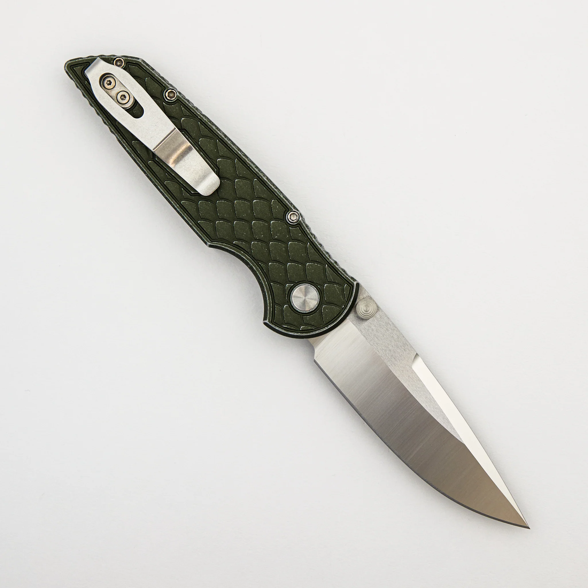 TR-3 Integrity - INT1105-LTD BW REPTILE Green - Battleworn "Reptile" Texture Green Handle - Machine Satin MagnaCut Blade - Pearl - Image 2
