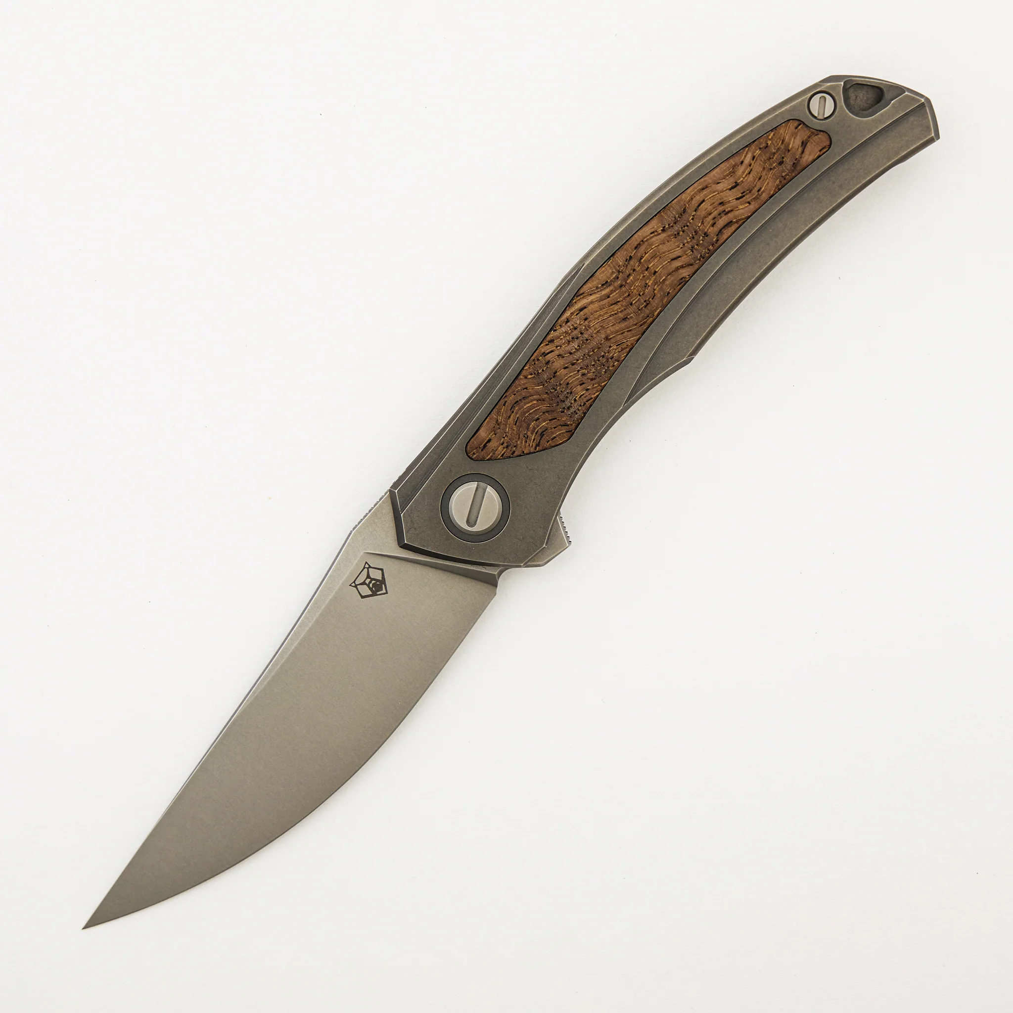 Ursus Quantum - Cromax PM Blade - Titanium Handle - Brown Ash Wood Inlay - MRBS - Image 29
