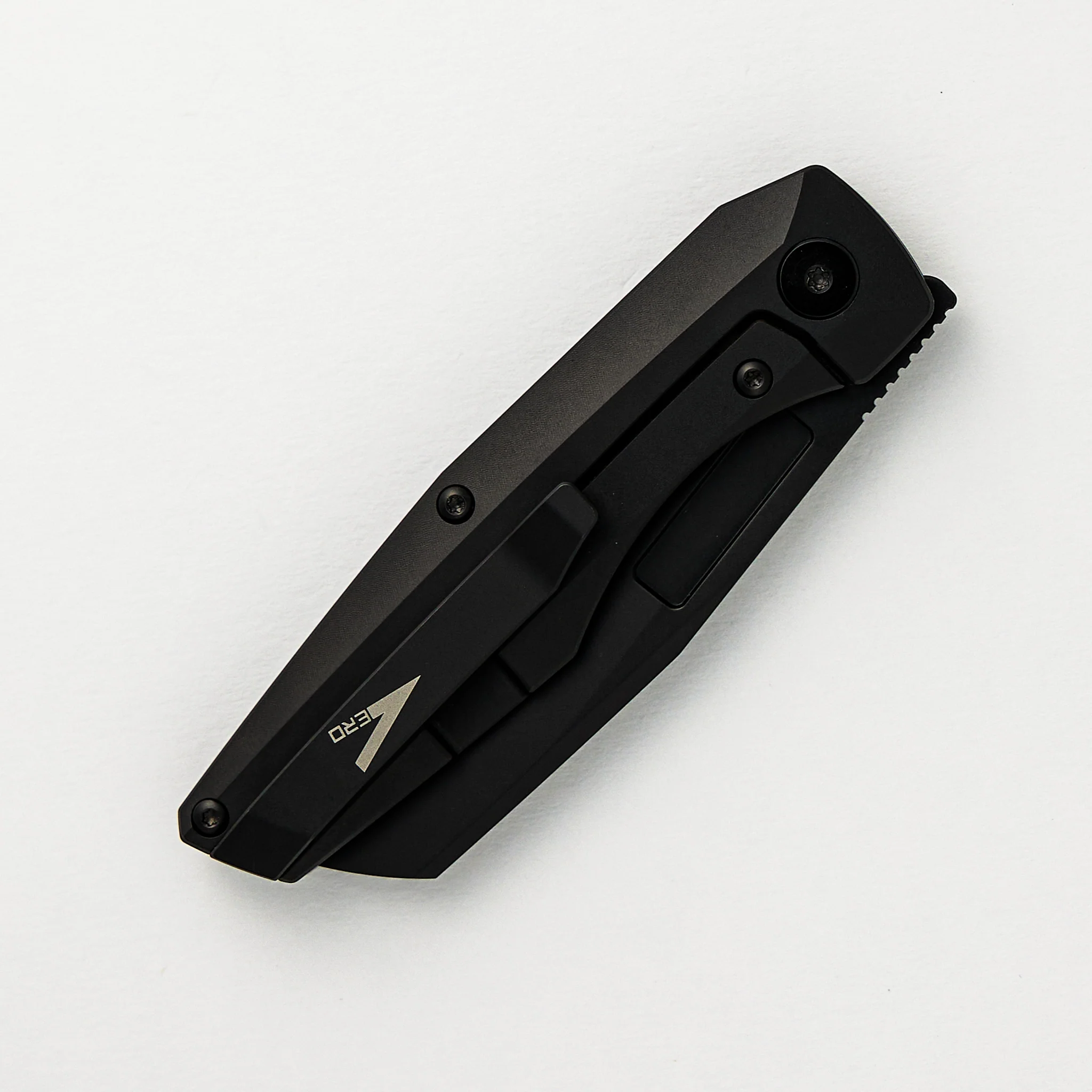 Axon Frame Lock Mini DLC M390 Sheepsfoot Blade DLC Titanium Handle - Image 4