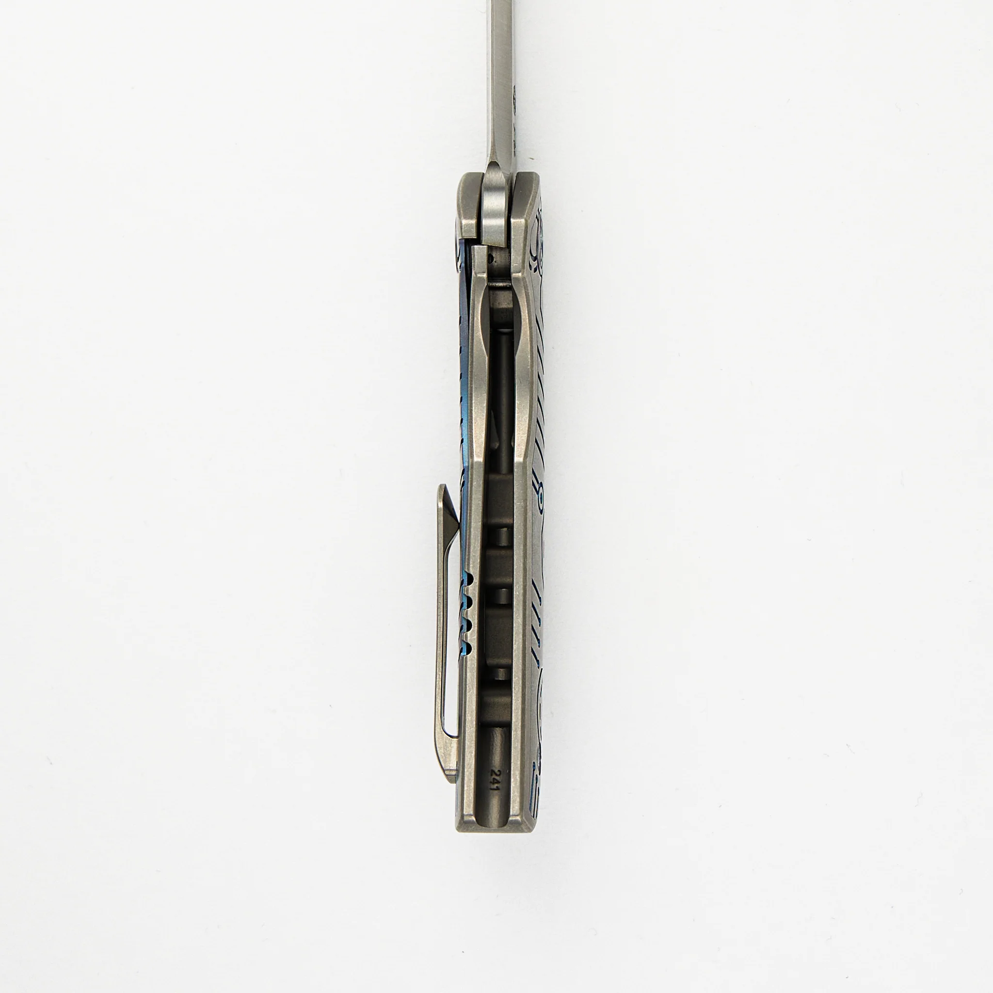 FERUS – M390 – INTEGRAL TITANIUM W- BLUE TITANIUM INLAY - Image 6